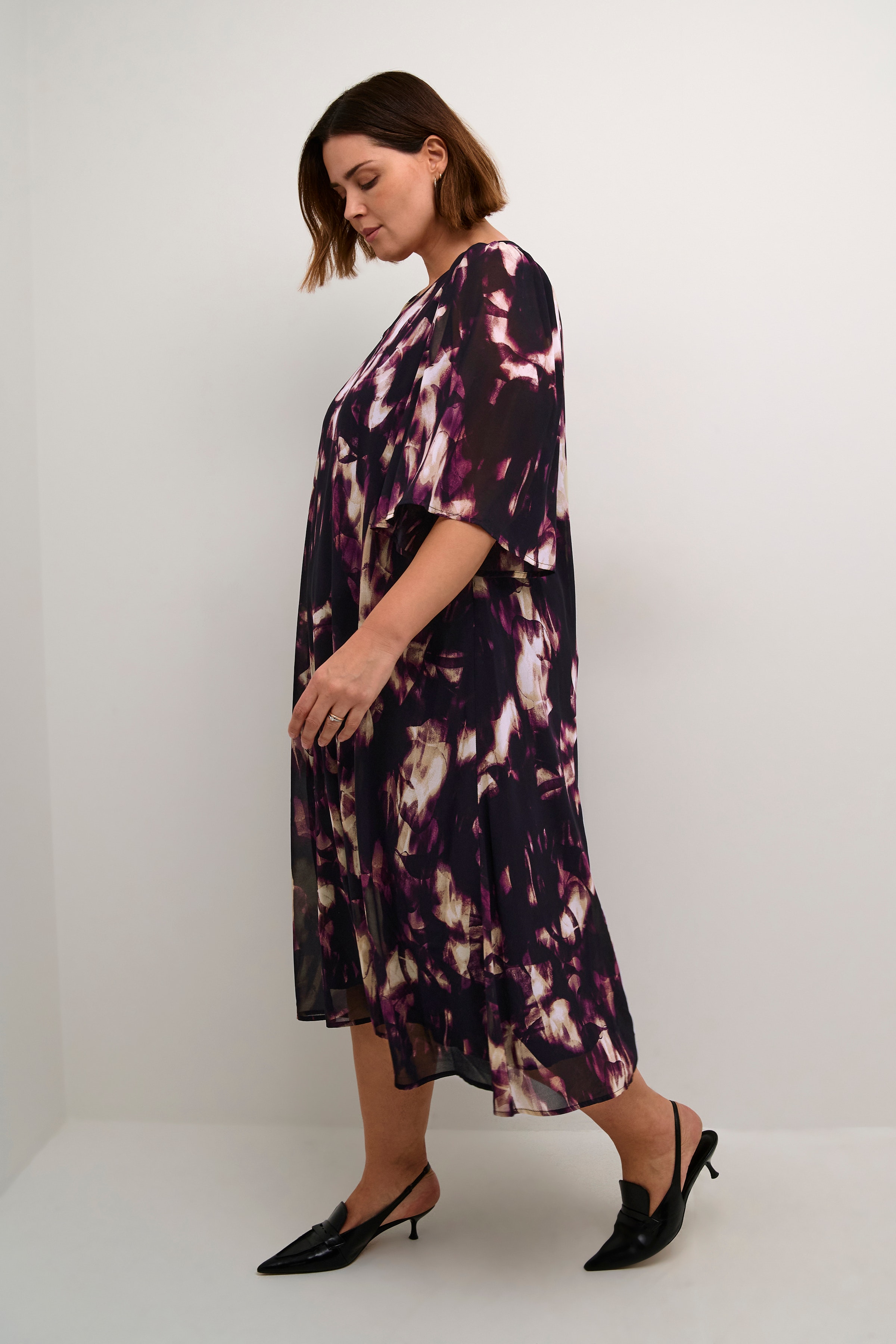KCnour Klänning LOOKBOOK FRONT 10582701-106600