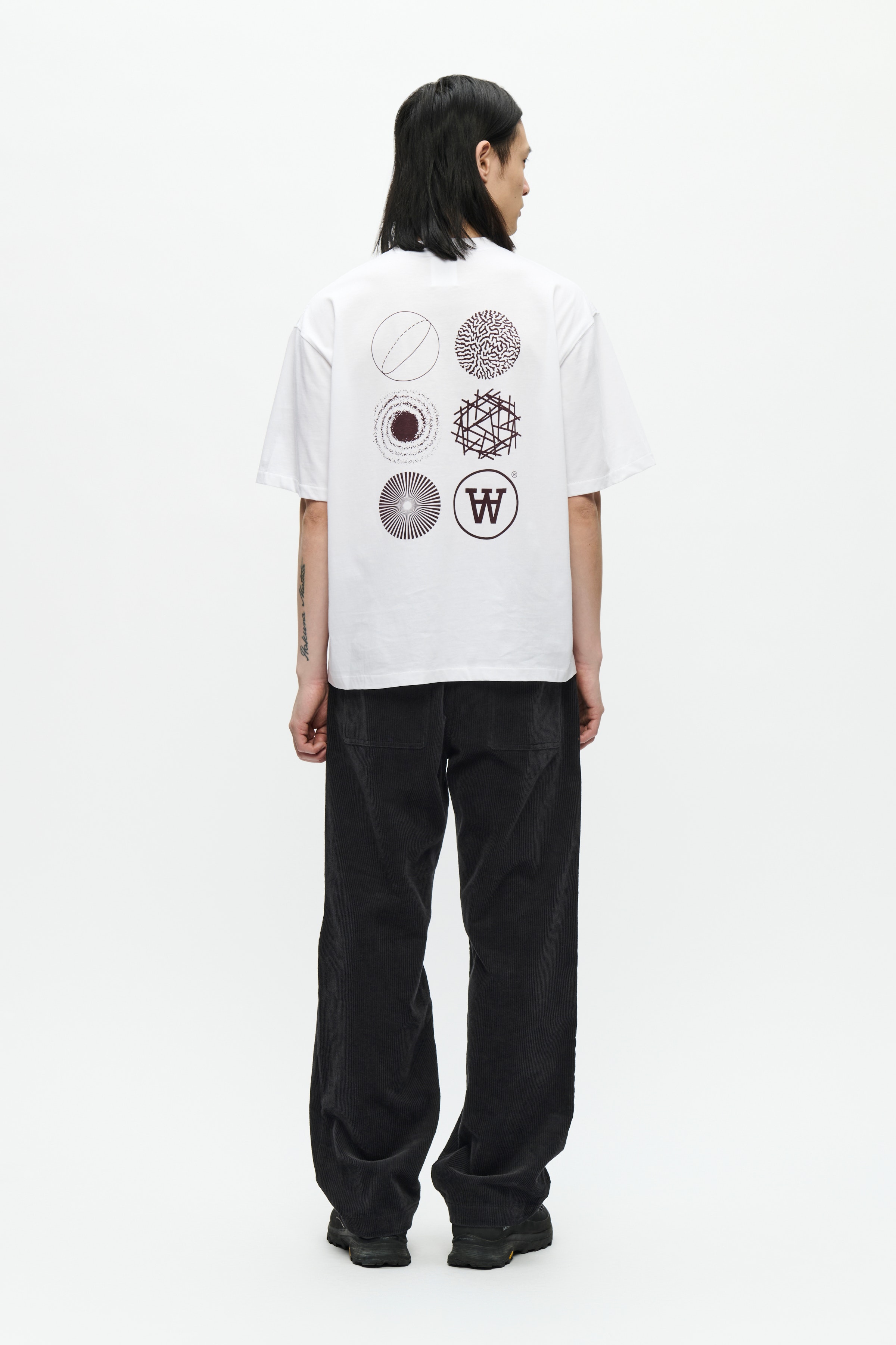 WWLiam T-shirt LOOKBOOK BACK 30251548-110601