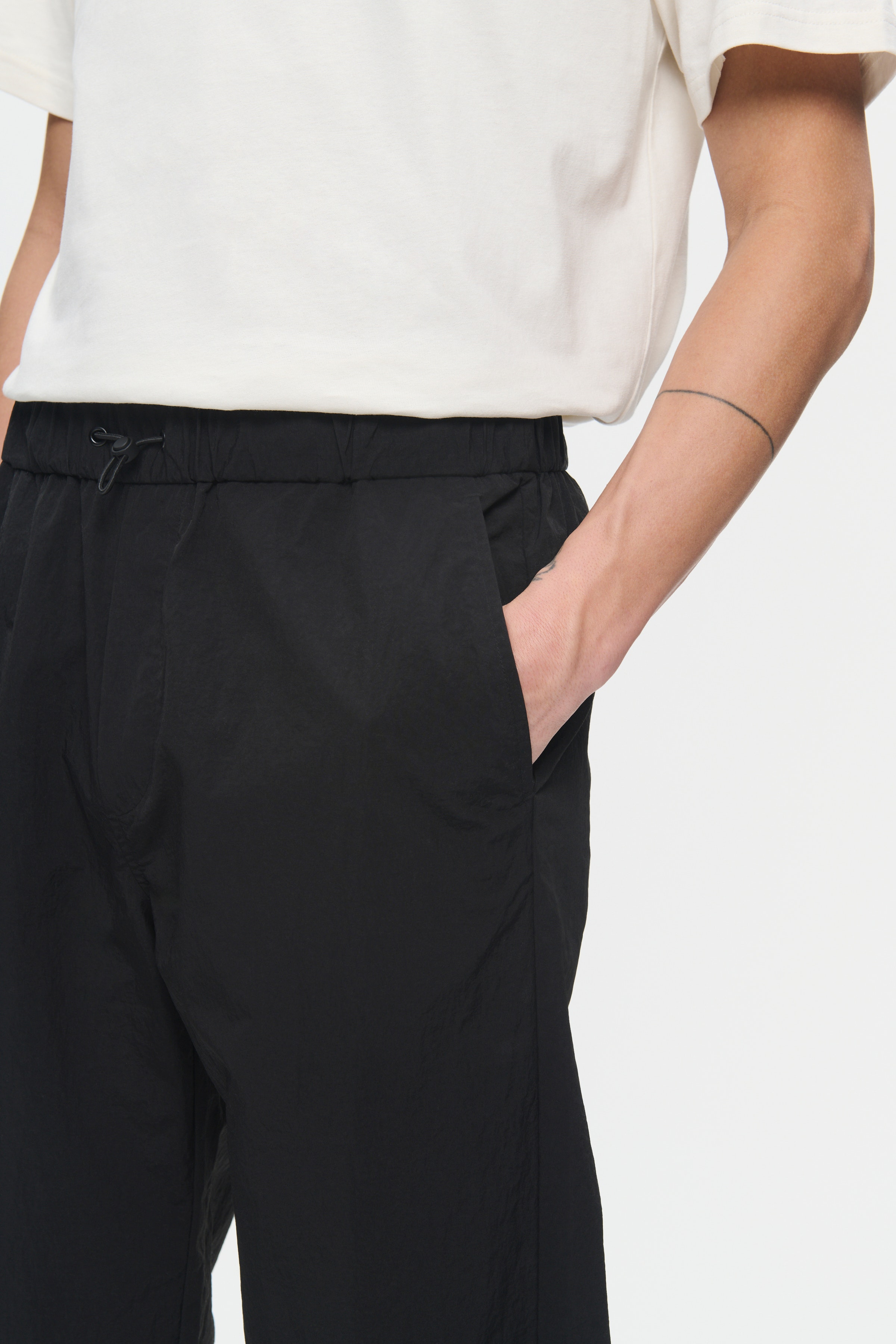 WWtorin Trousers LOOKBOOK DETAIL 30250004-303700