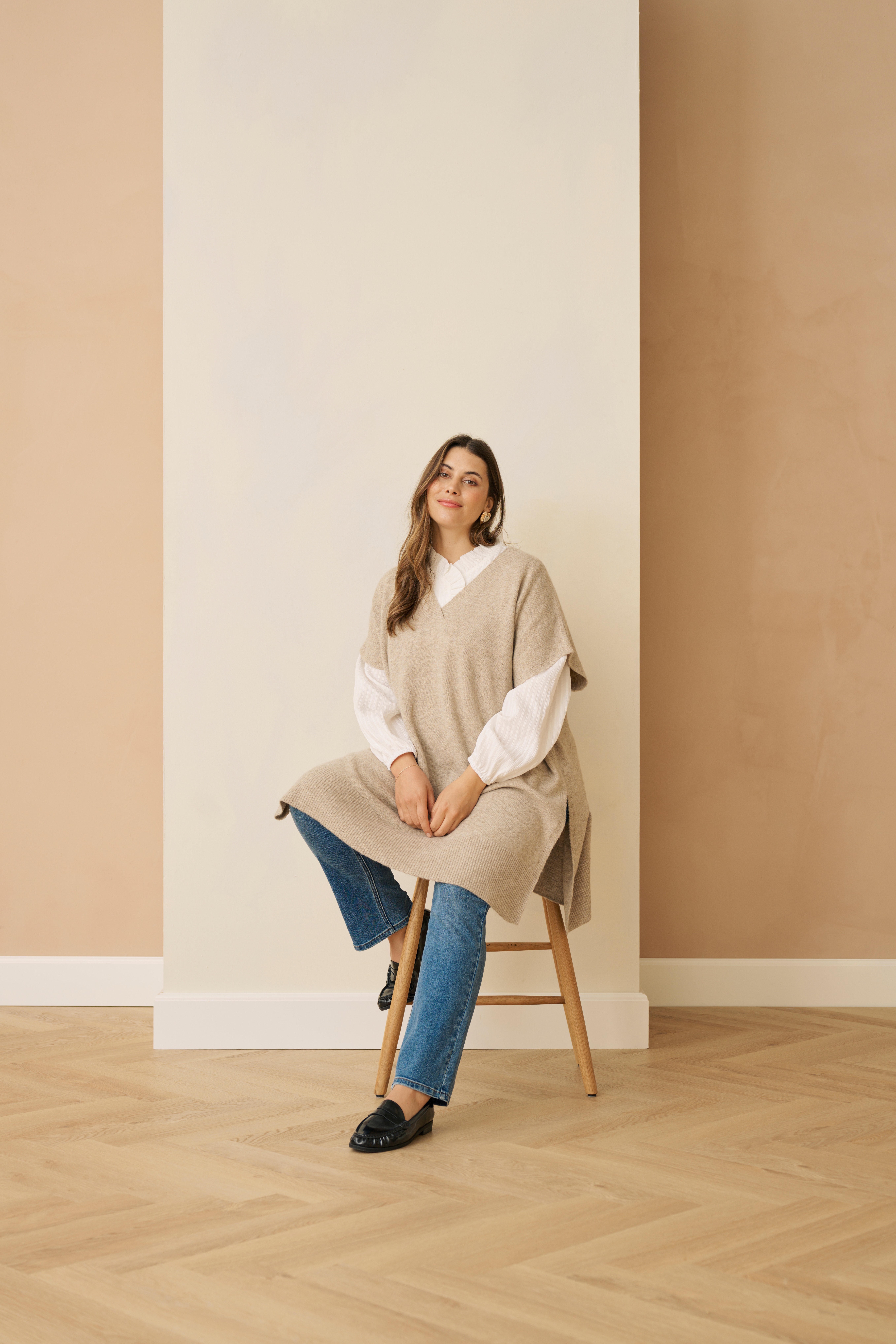 KCannett Kjole LOCATION NONE 10582738-1513051