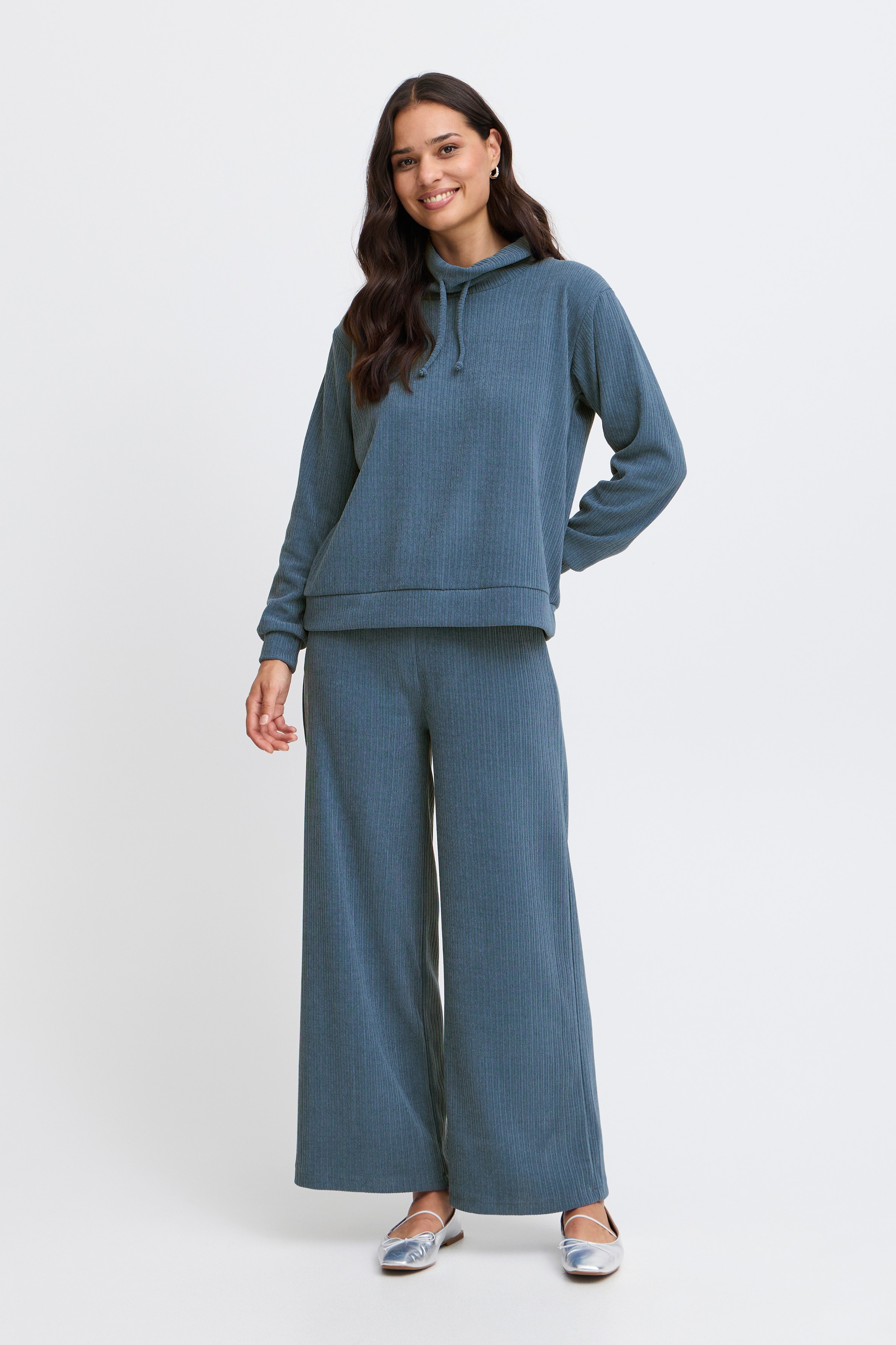 FXANDORRA Sweatshirt LOOKBOOK FRONT 20616113-184028