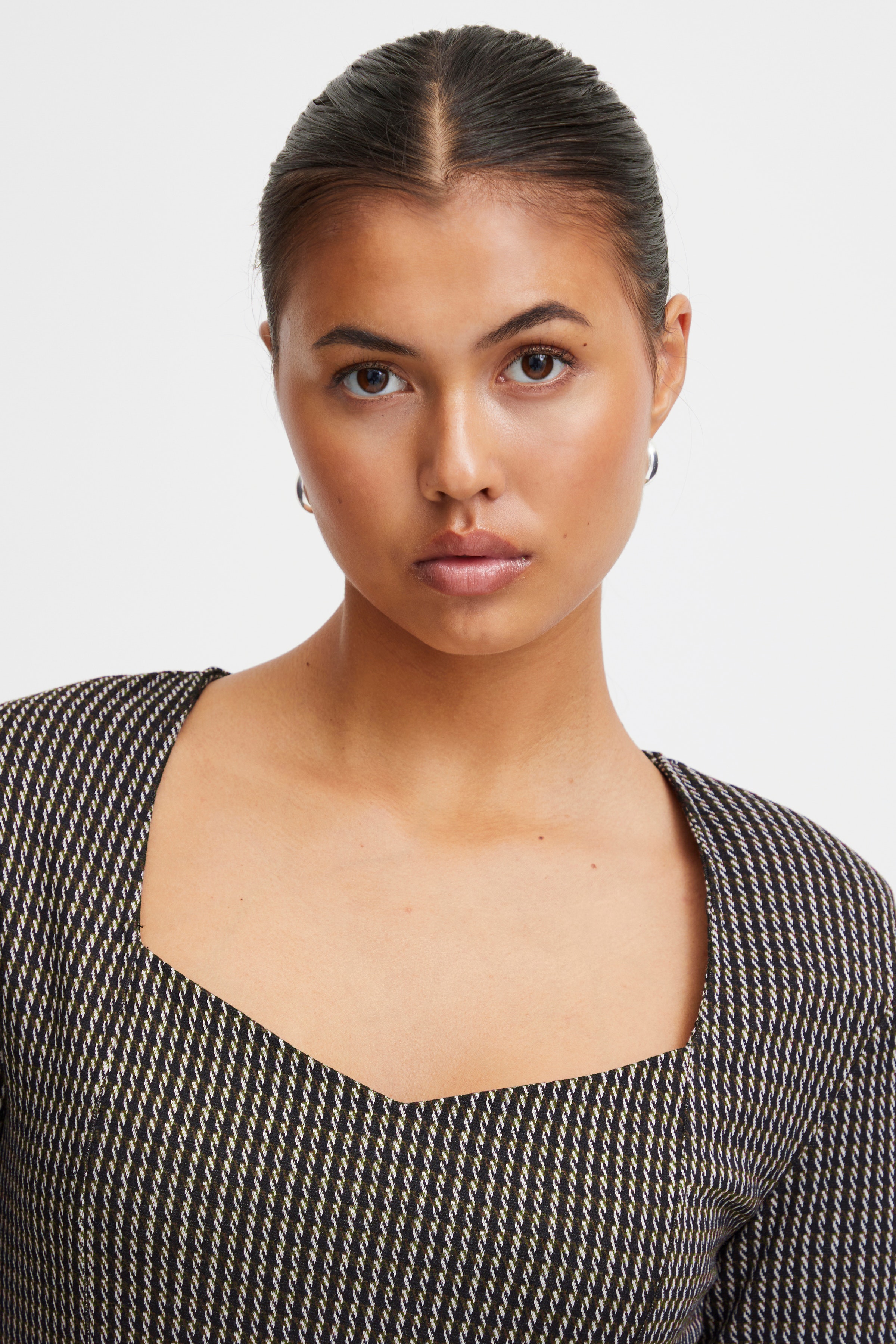 IHKATE Kjole LOOKBOOK DETAIL 20119855-191627