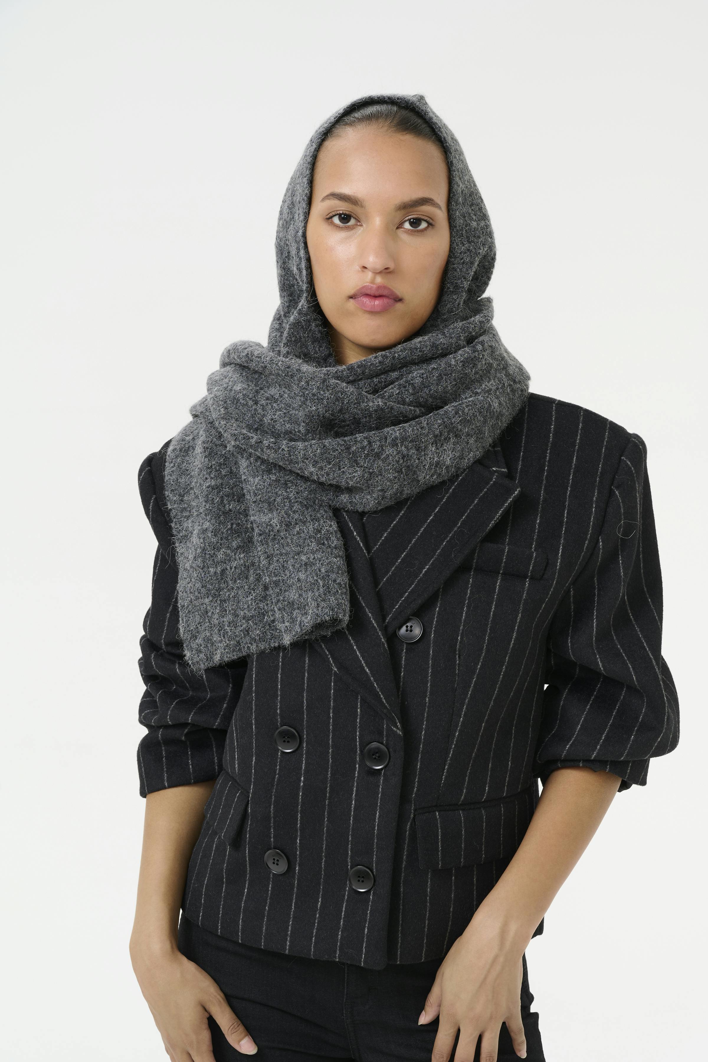 AlphaGZ Scarf LOOKBOOK FRONT 10908455-106286