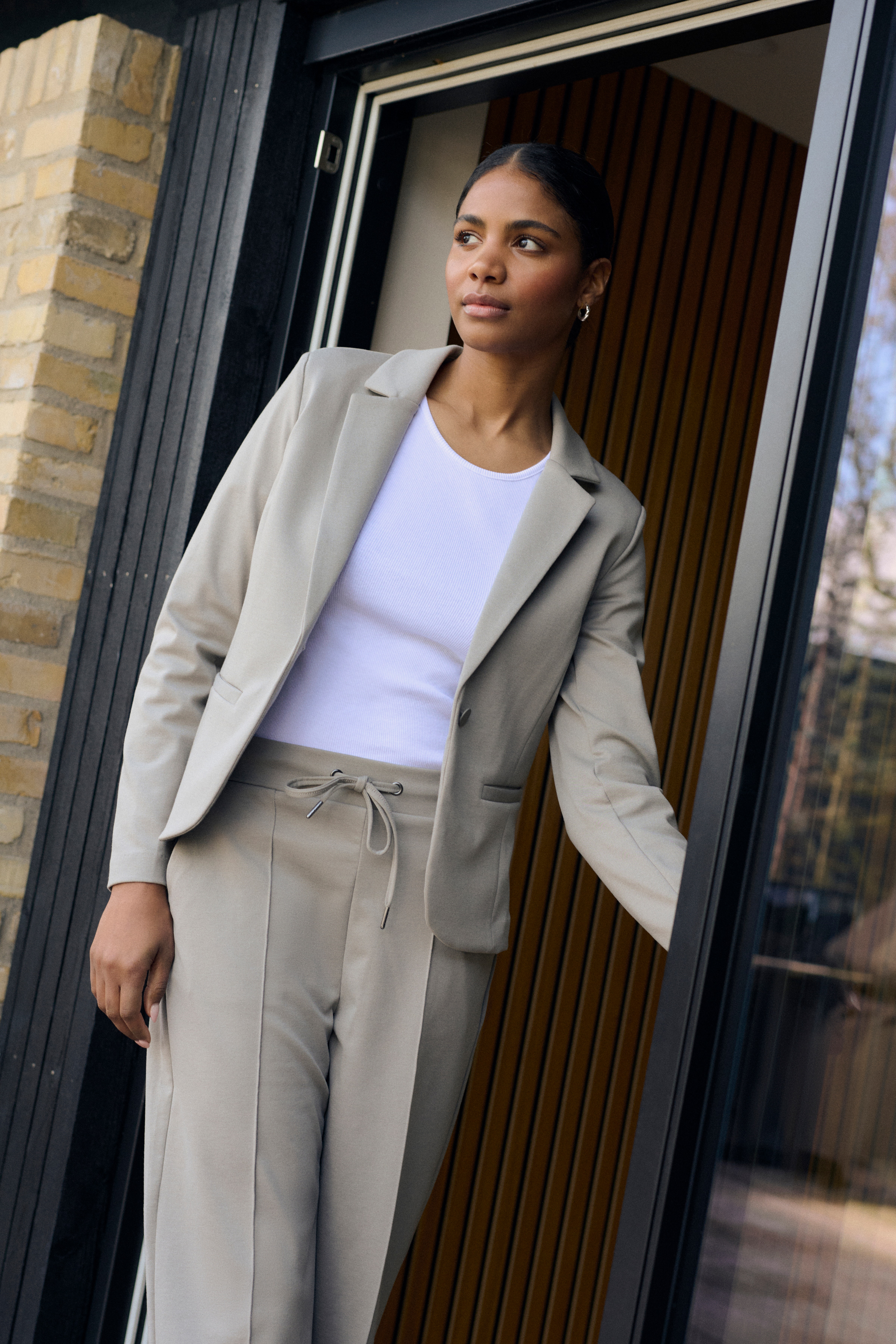 KAjenny Blazer LOCATION NONE 10508488-170205