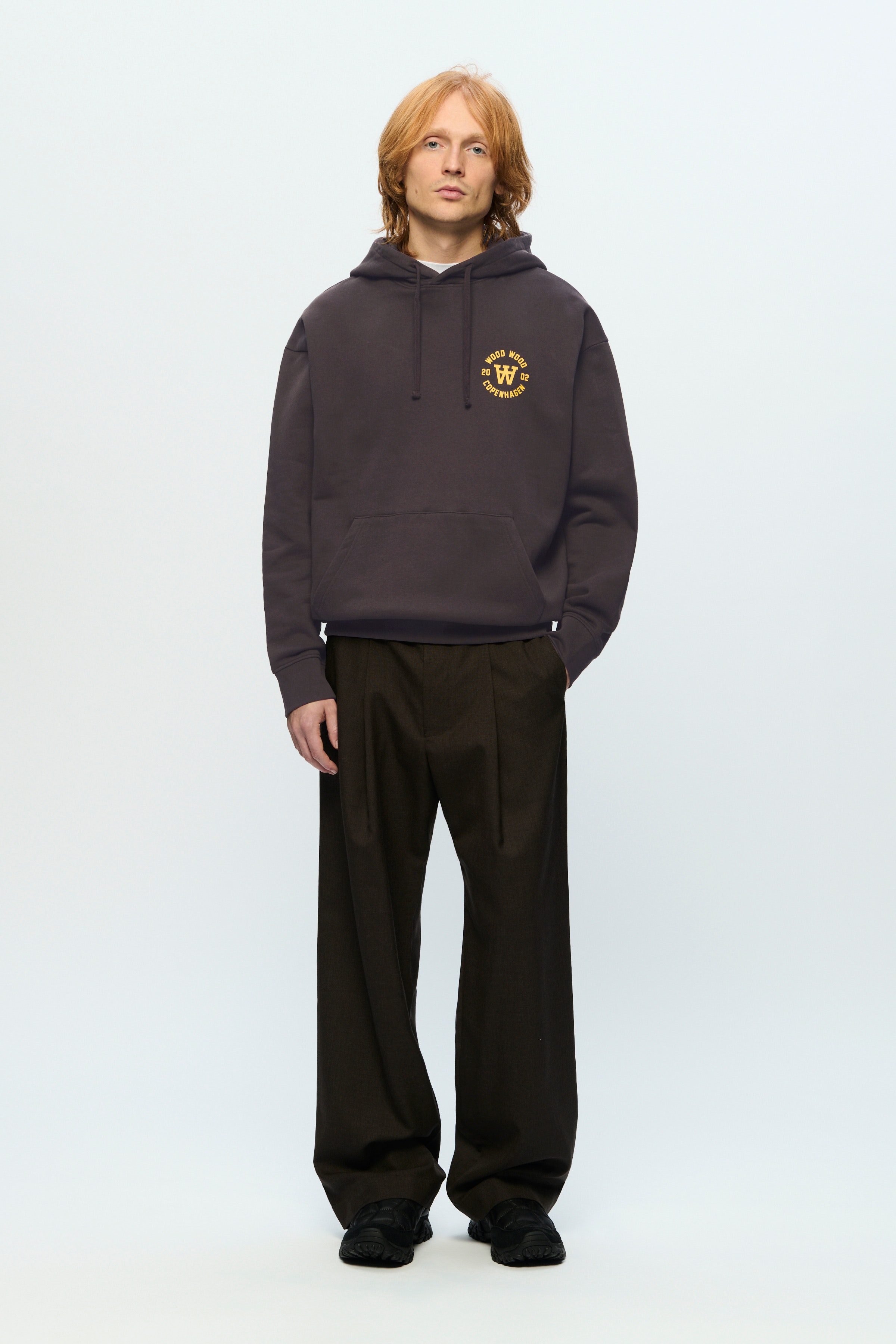 WWCass Sweatshirt LOOKBOOK FRONT 30251459-191102