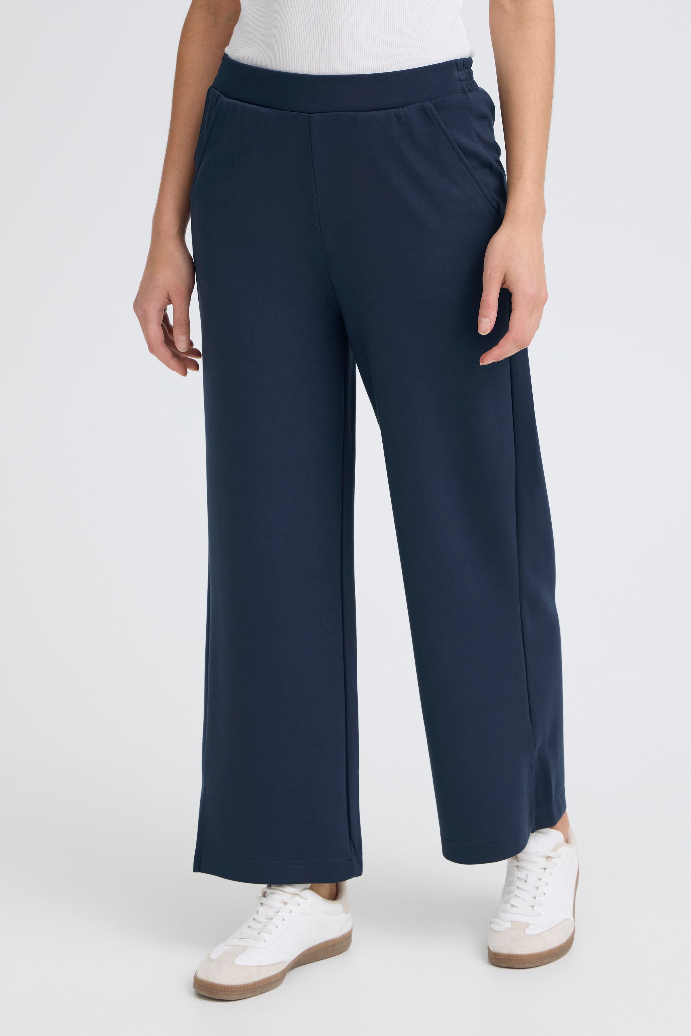 FRAURORA Broek LOOKBOOK FRONT 20615493-193923