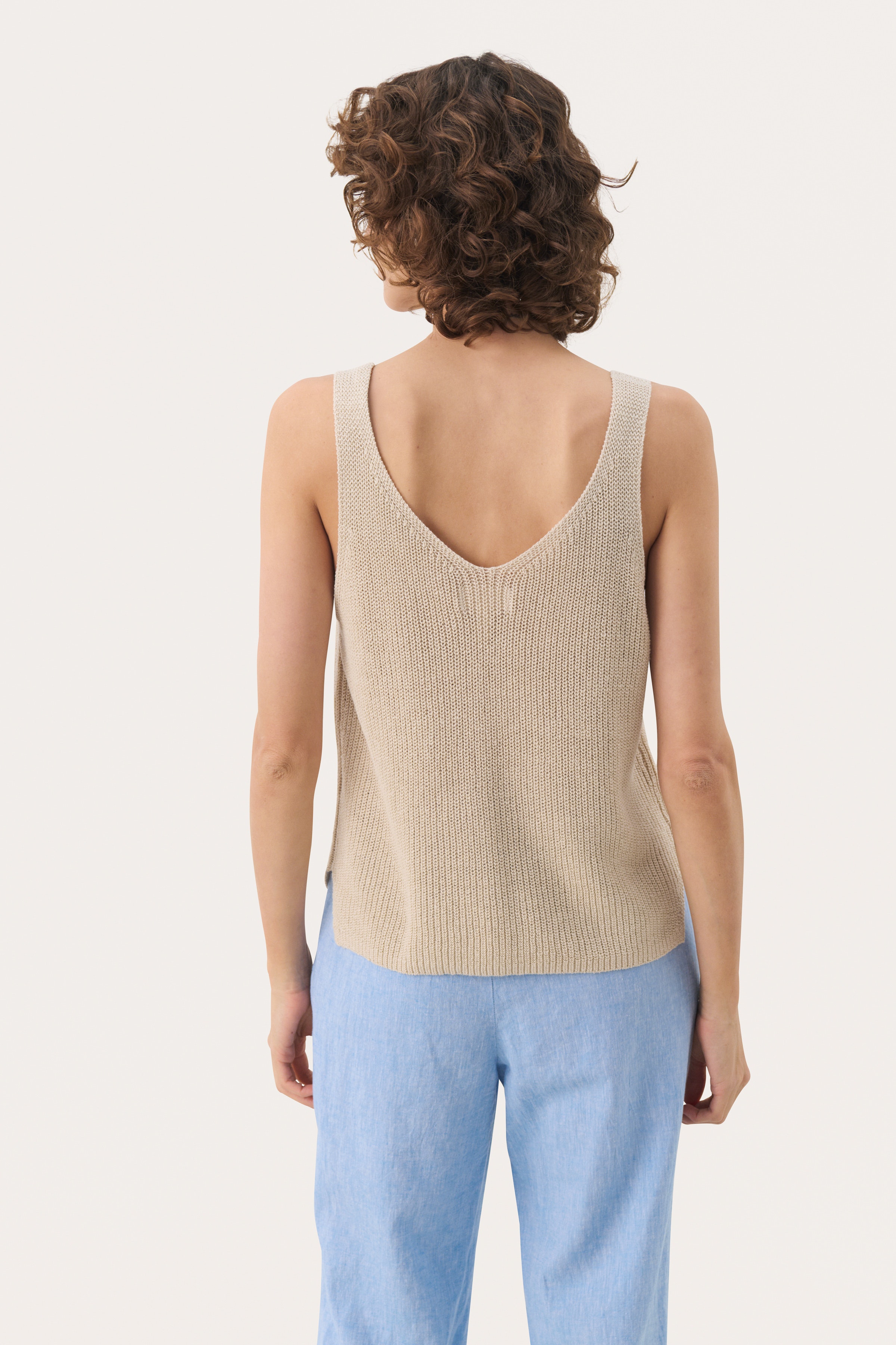 RebeccaPW Top LOOKBOOK BACK 30309685-130400