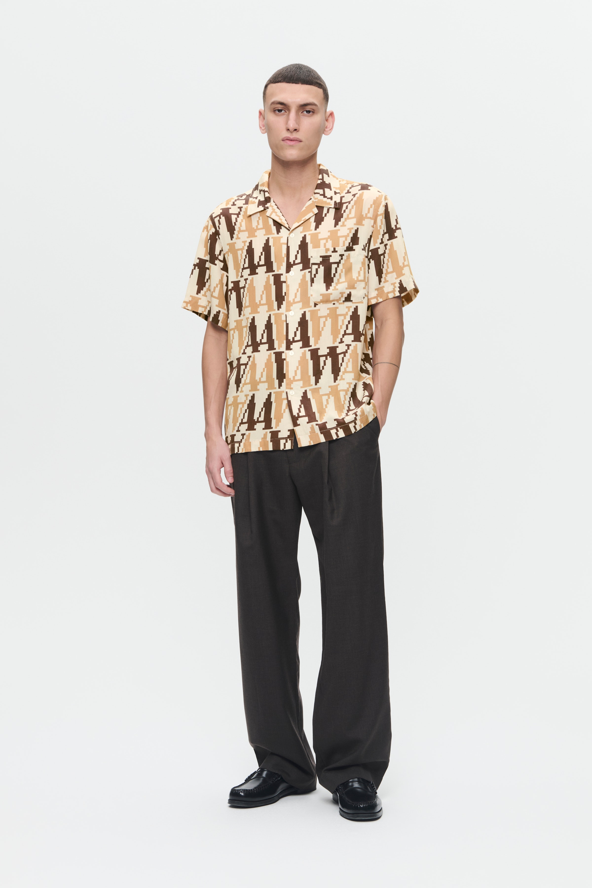 WWNoa Shirt LOOKBOOK FRONT 30250060-110606