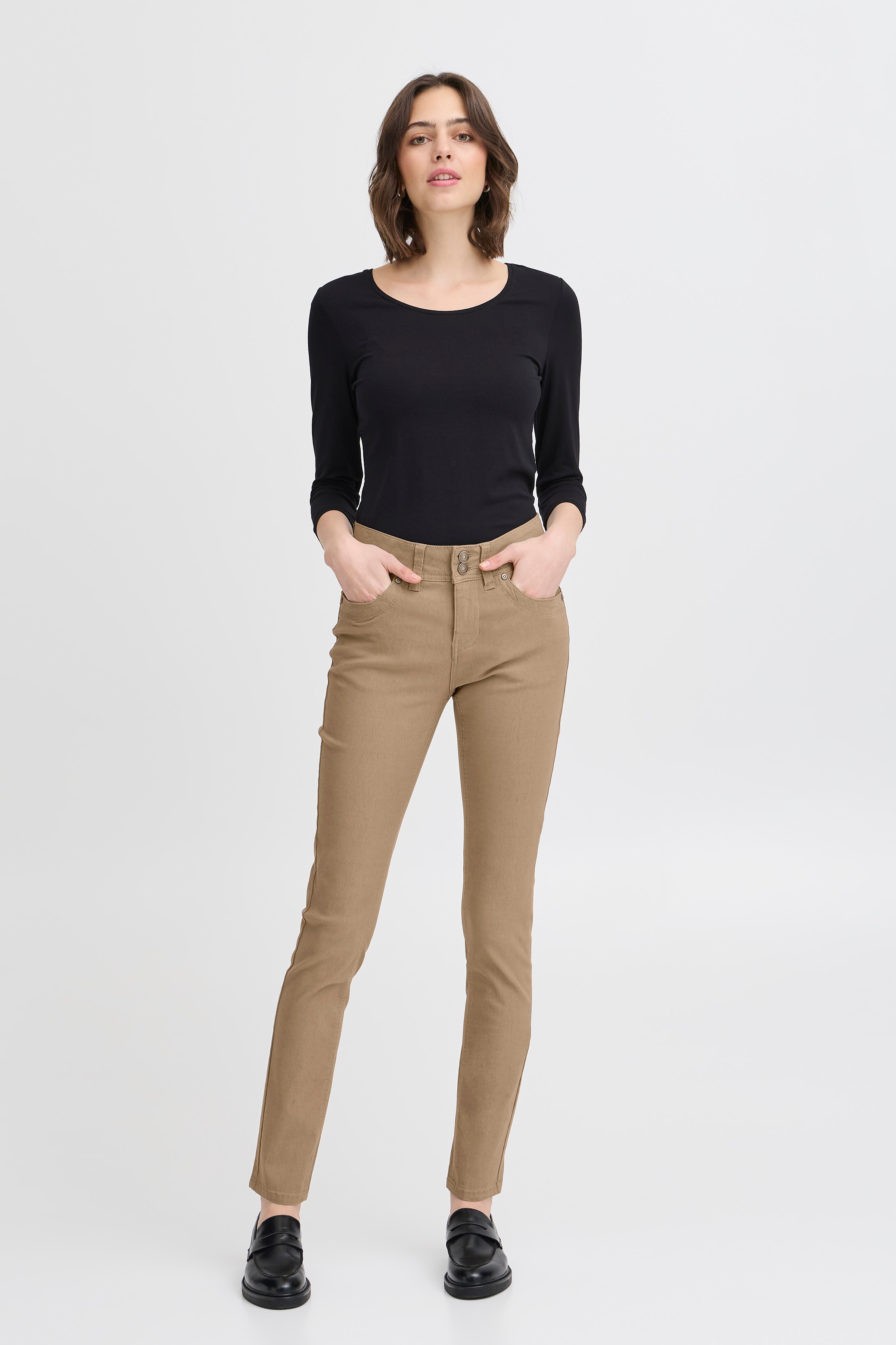 FRZALIN Trousers LOOKBOOK FRONT 601748-181110