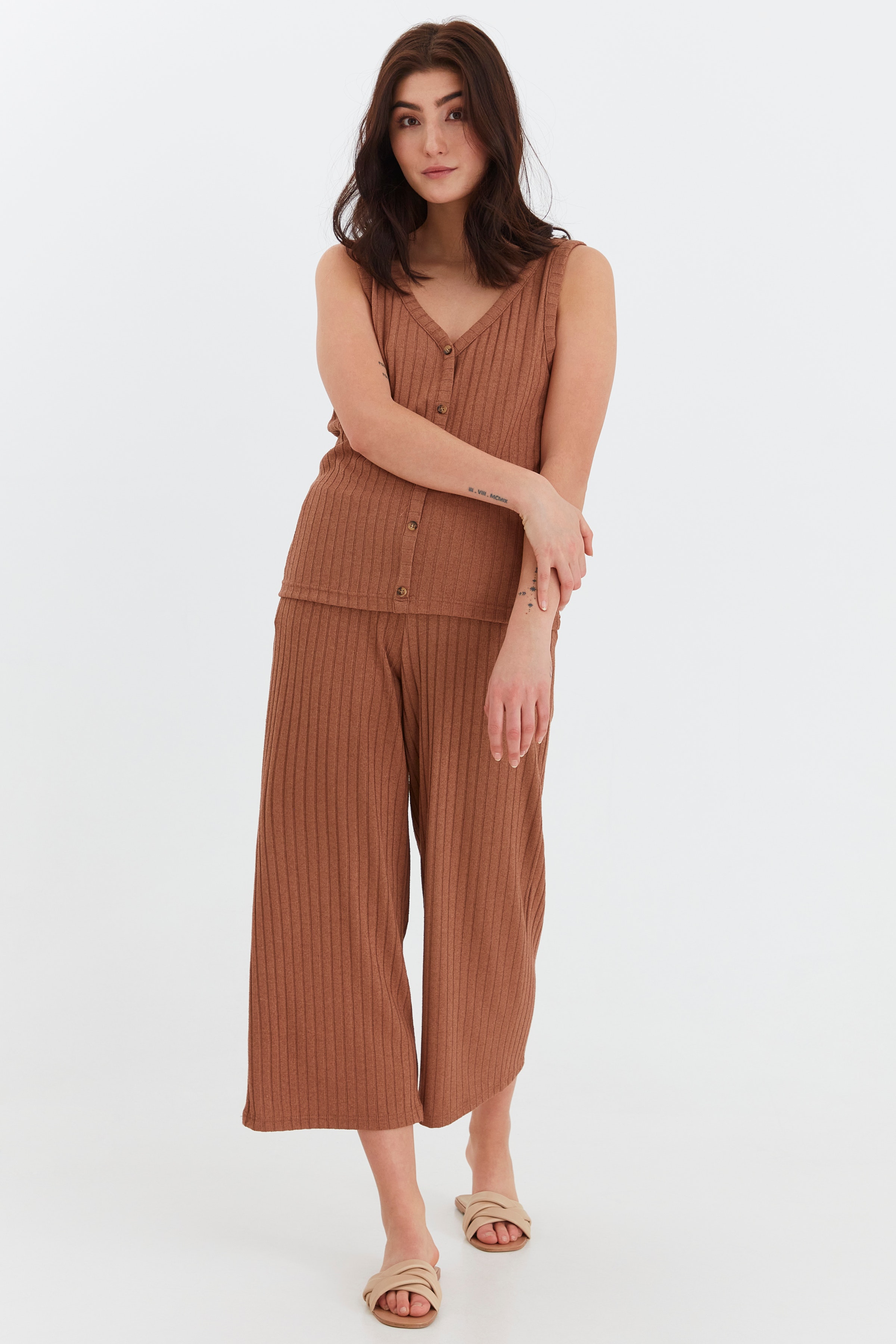 BYSILKI Top LOOKBOOK FRONT 20810033-181030