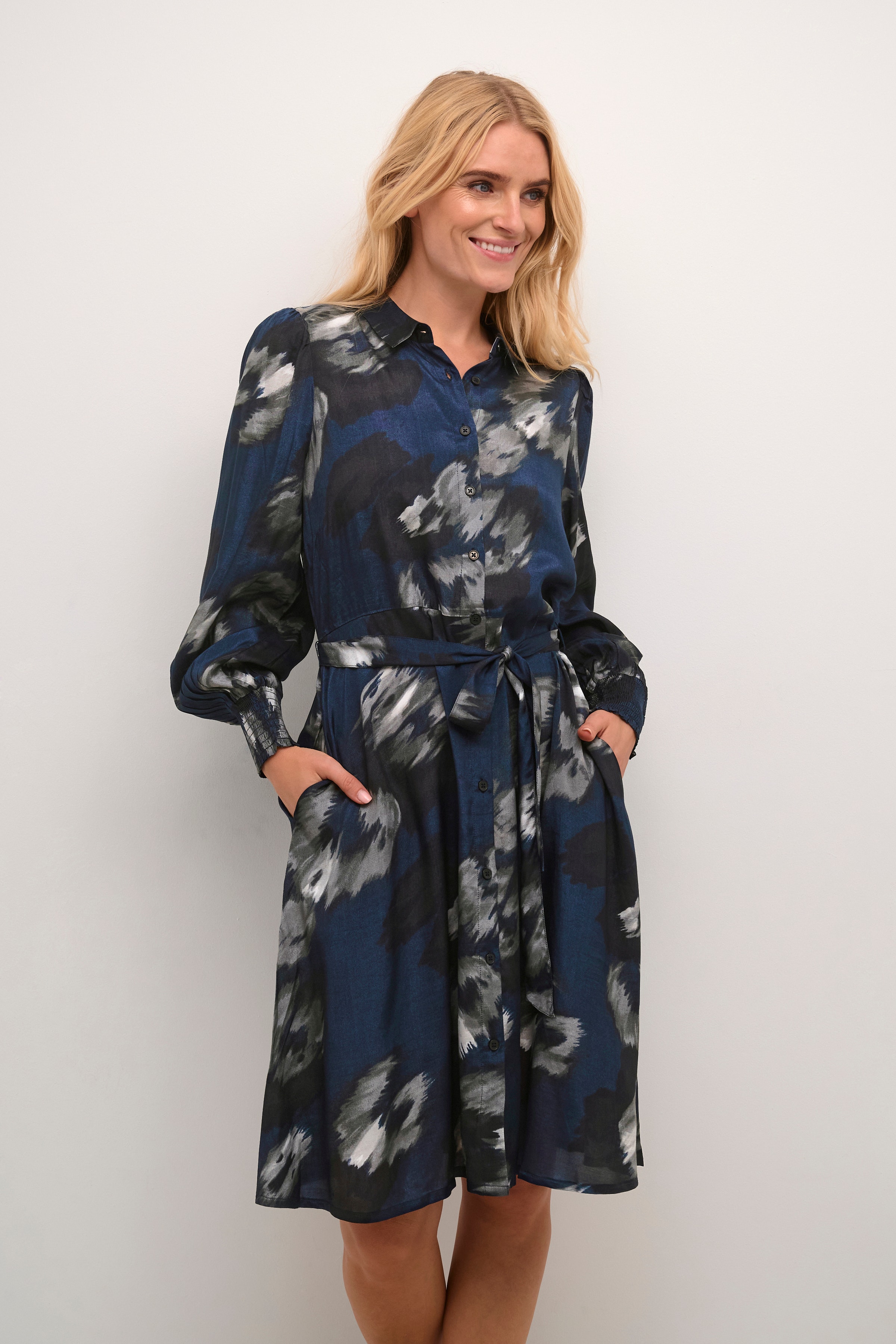 KAlouisa Kjole LOOKBOOK FRONT 10508099-105456