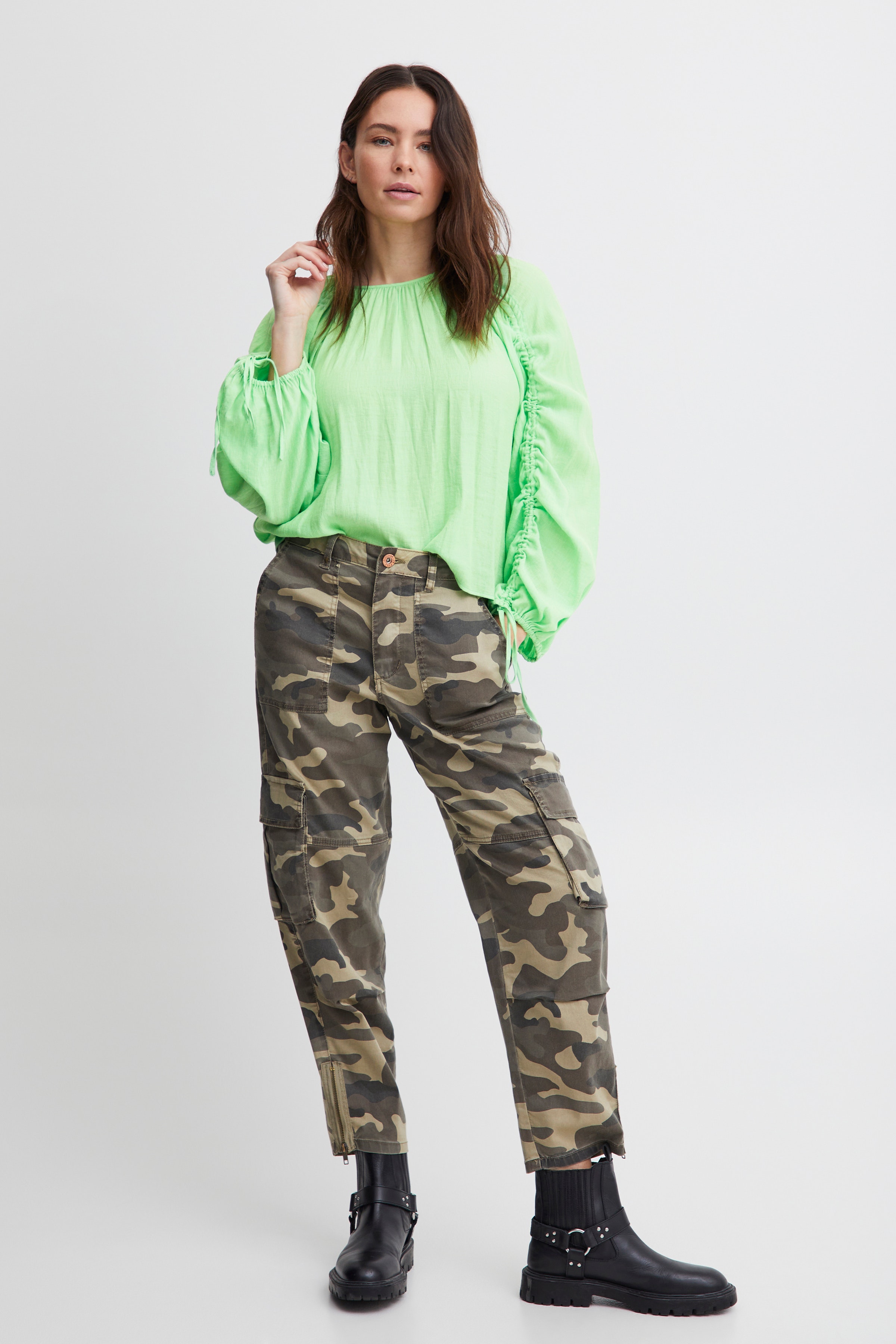 PZMARGOT Bluse LOOKBOOK FRONT 50207350-140156