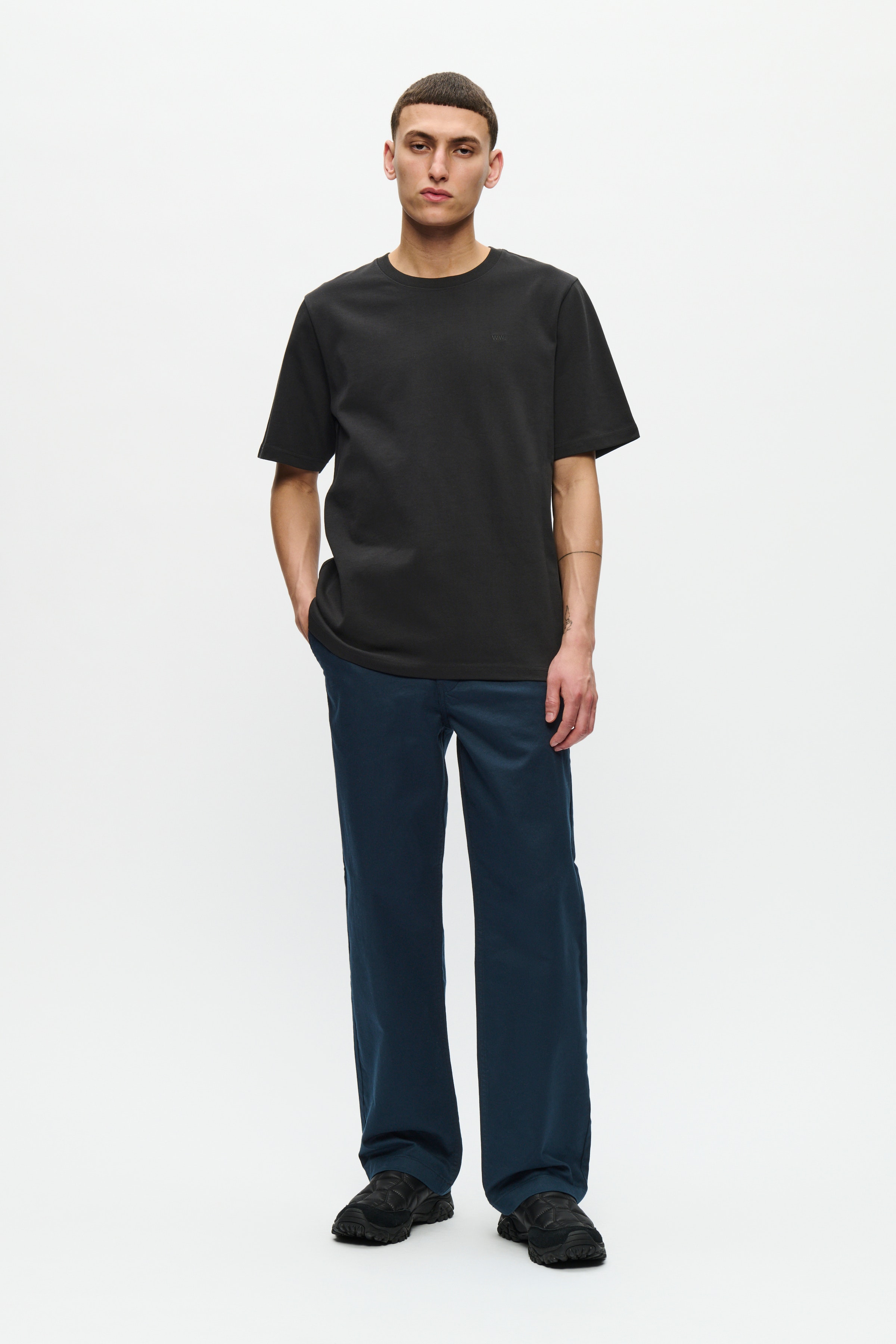 WWBobby T-shirt LOOKBOOK FRONT 30251550-303700