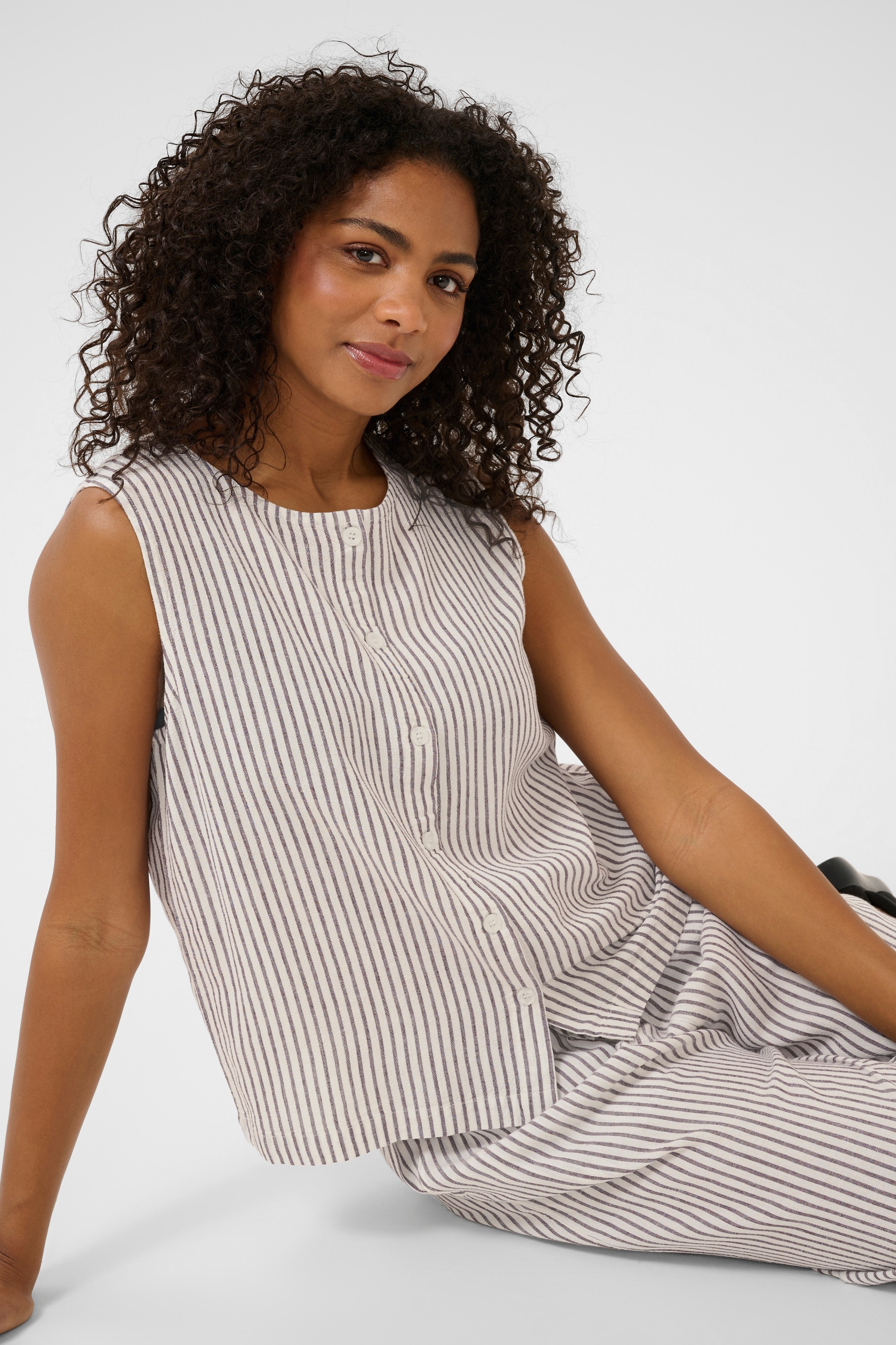 KAmilia Lin Bluse LOOKBOOK DETAIL 10510158-107749