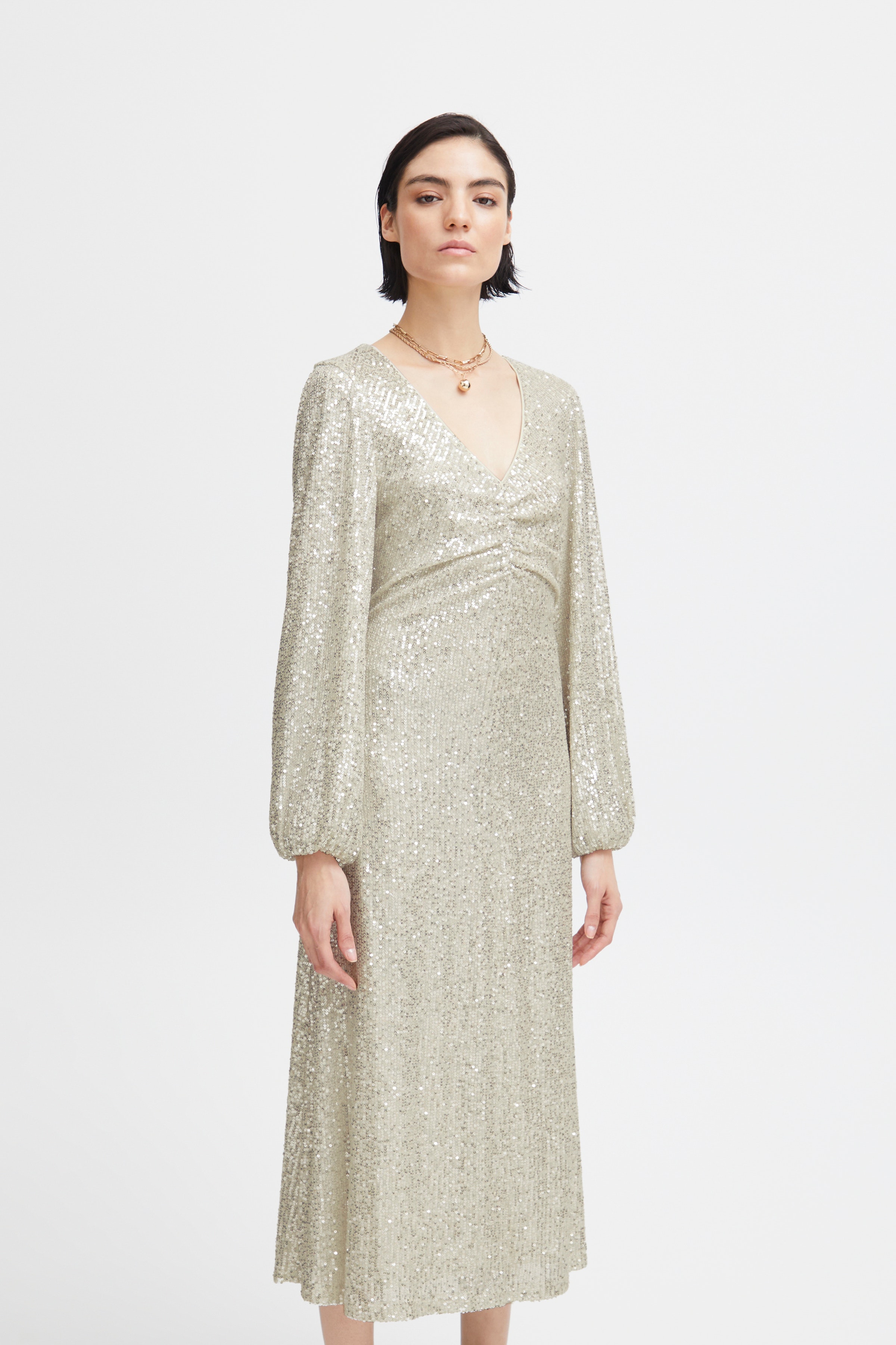IHFAUCI Kjole LOOKBOOK FRONT 20120061-131012