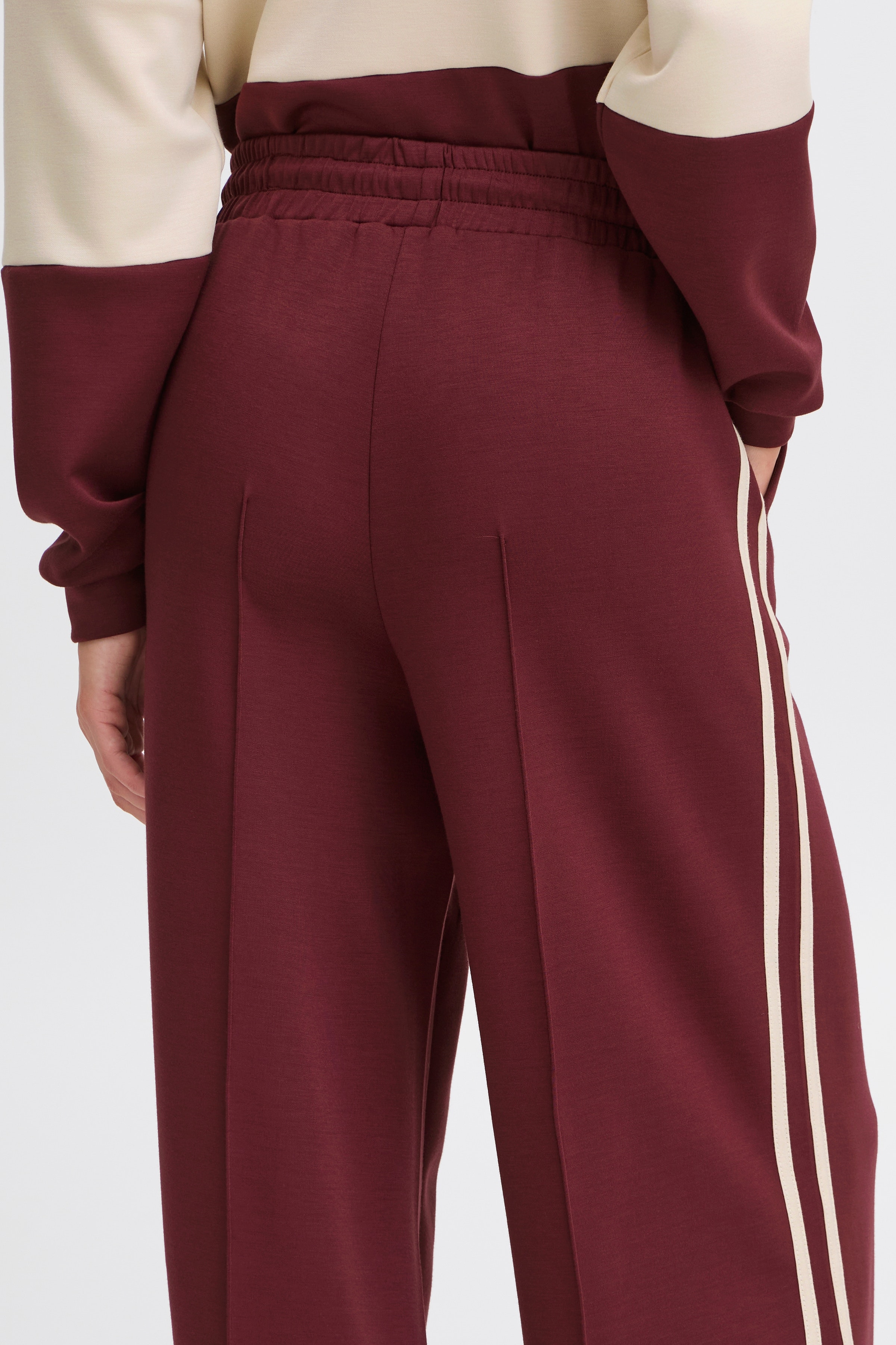 BYPUSTI Bukser LOOKBOOK DETAIL 20818053-191627