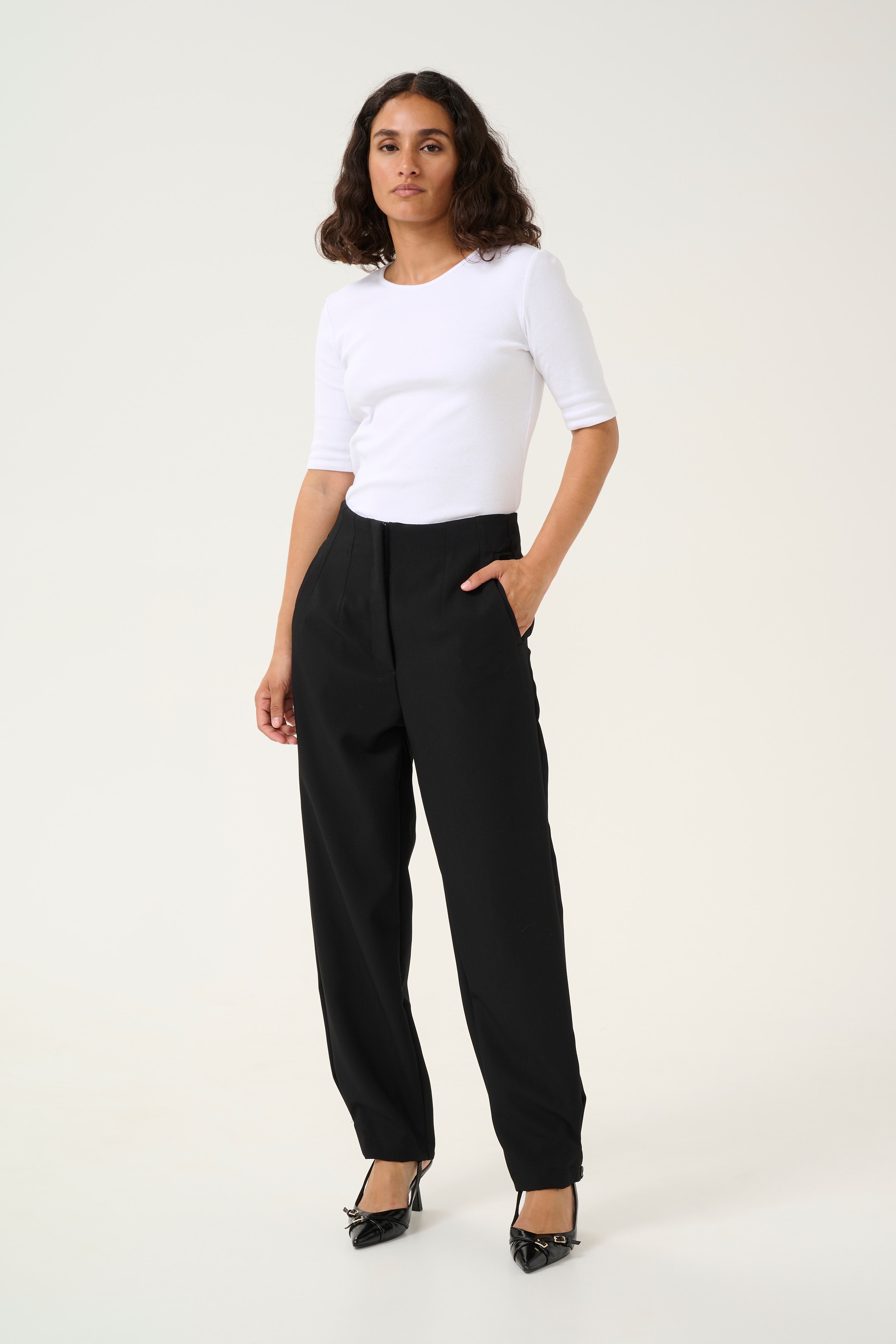 KAvitta Broek LOOKBOOK FRONT 10509460-100121