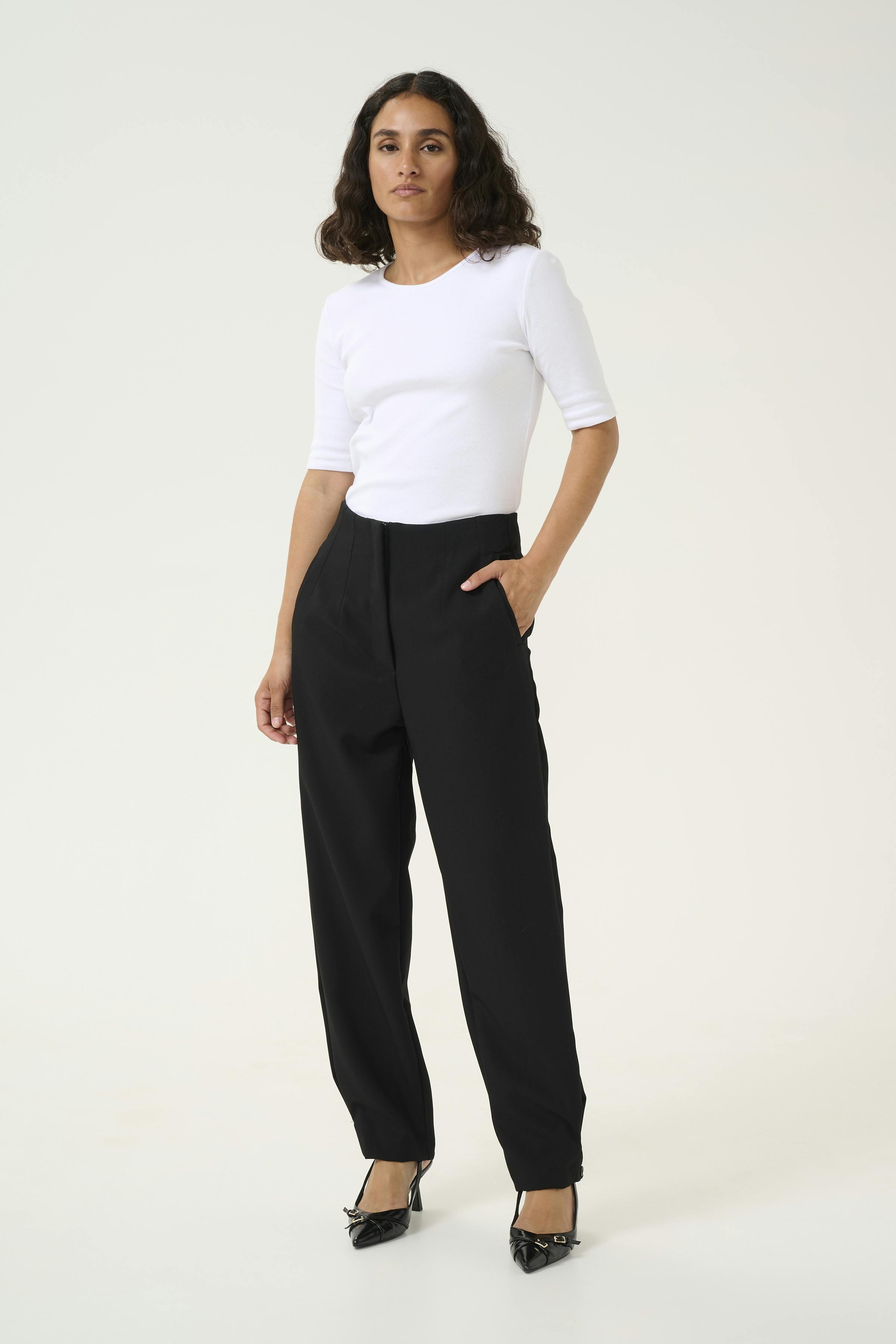 KAvitta Pantalon LOOKBOOK FRONT 10509460-100121