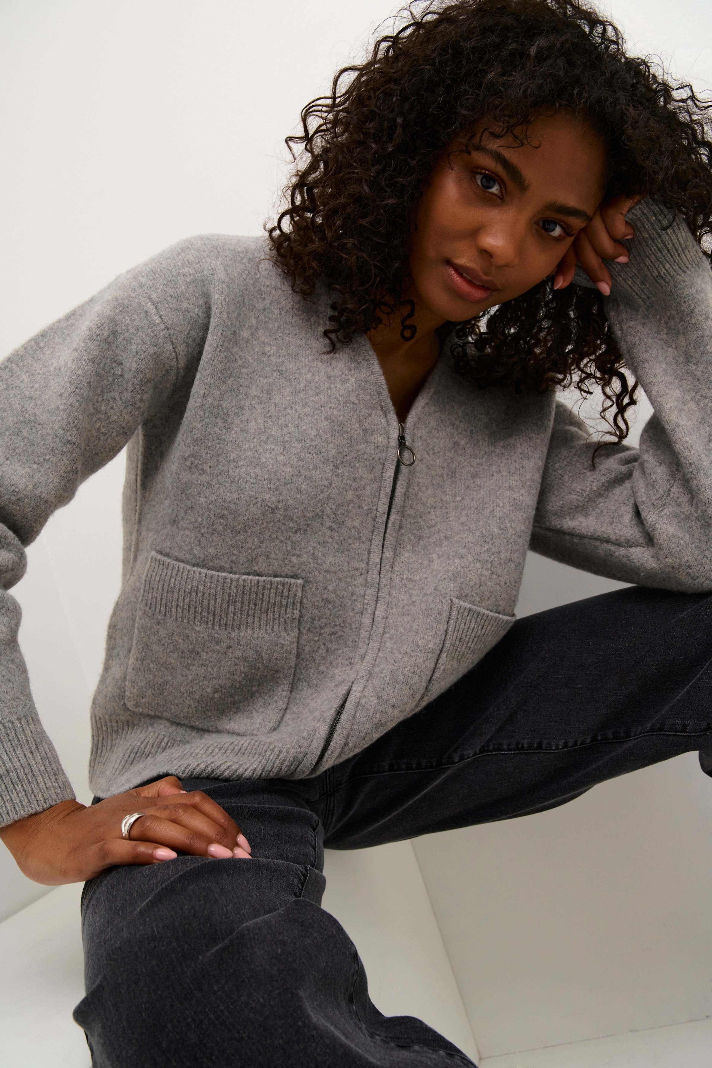 KAlander Cardigan LOOKBOOK DETAIL 10509395-100123