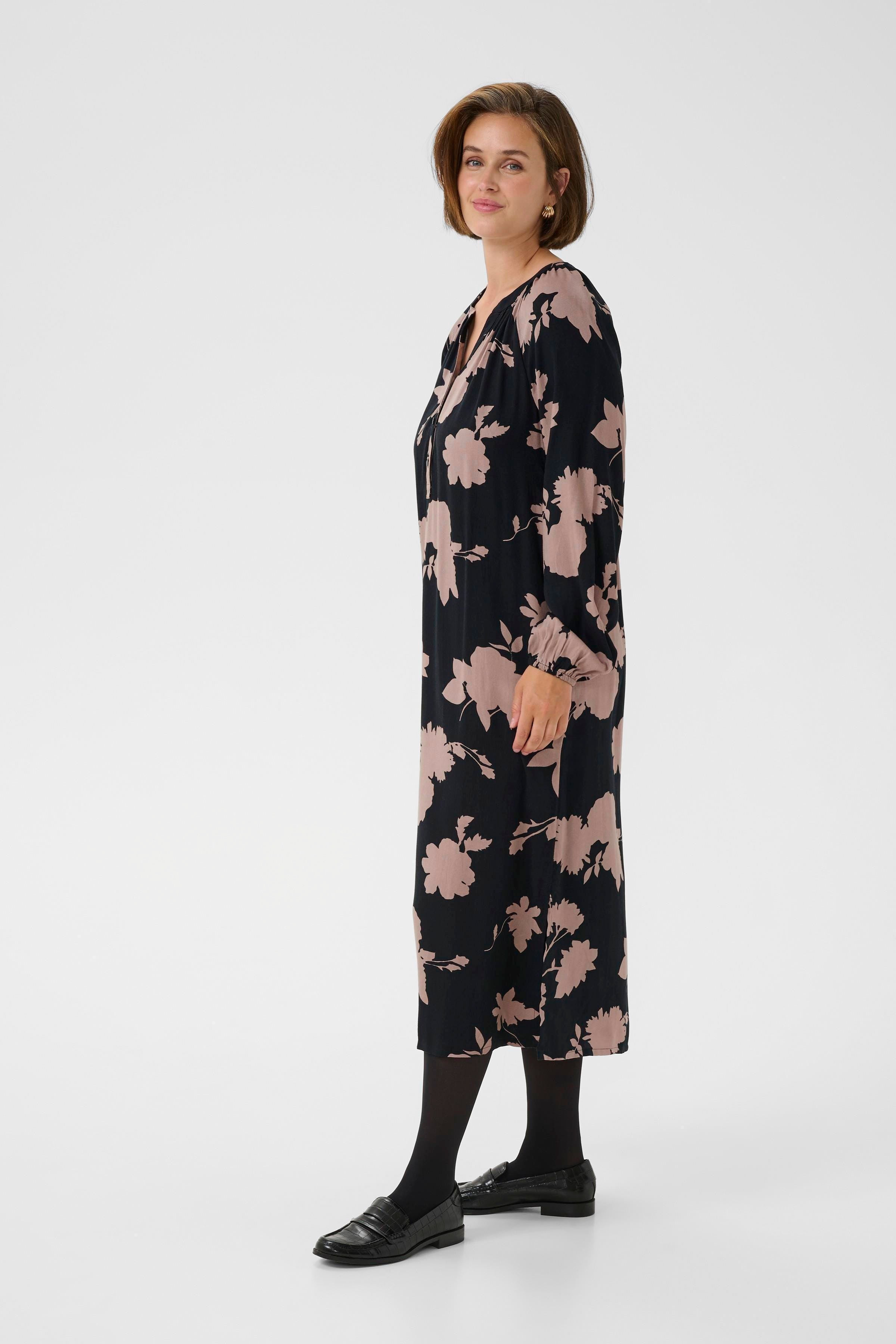 BPelisa Kleid LOOKBOOK FRONT 40200046-108651
