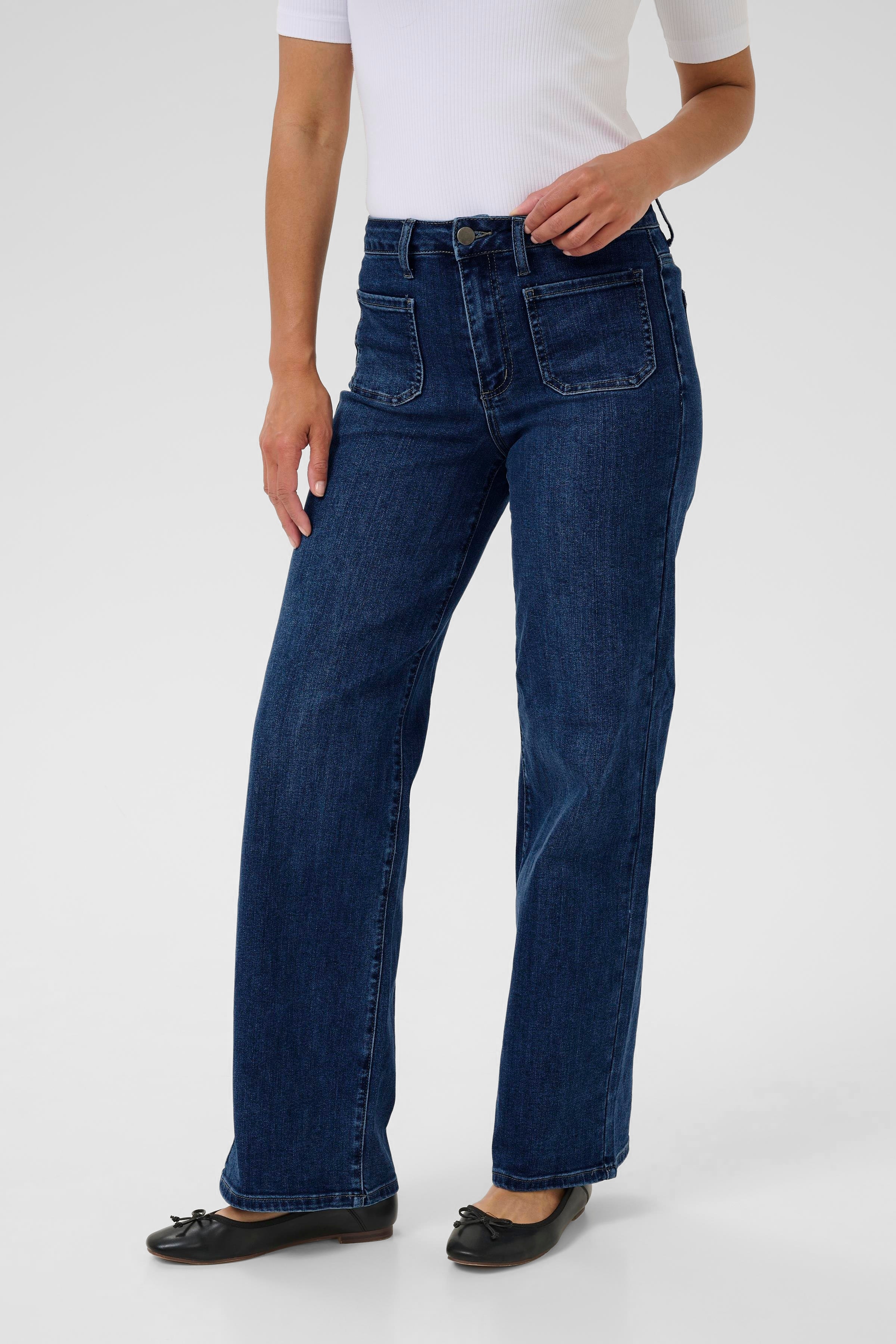 KAkarla Jeans LOOKBOOK FRONT 10507619-104462