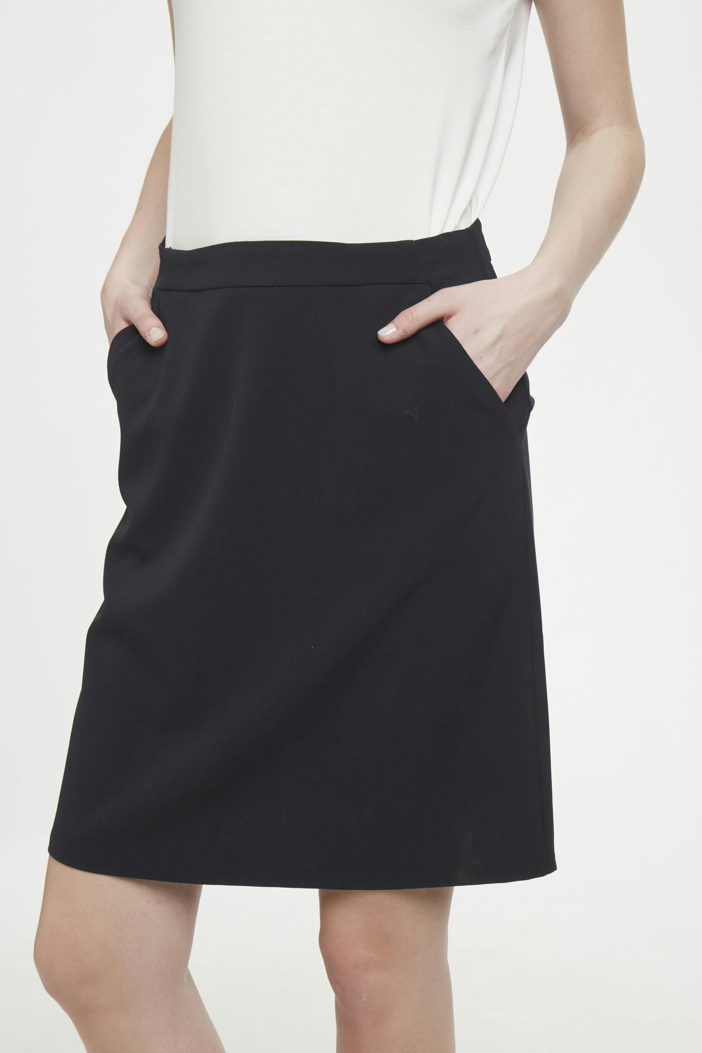 CUariane Skirt LOOKBOOK DETAIL 50105883-5103484