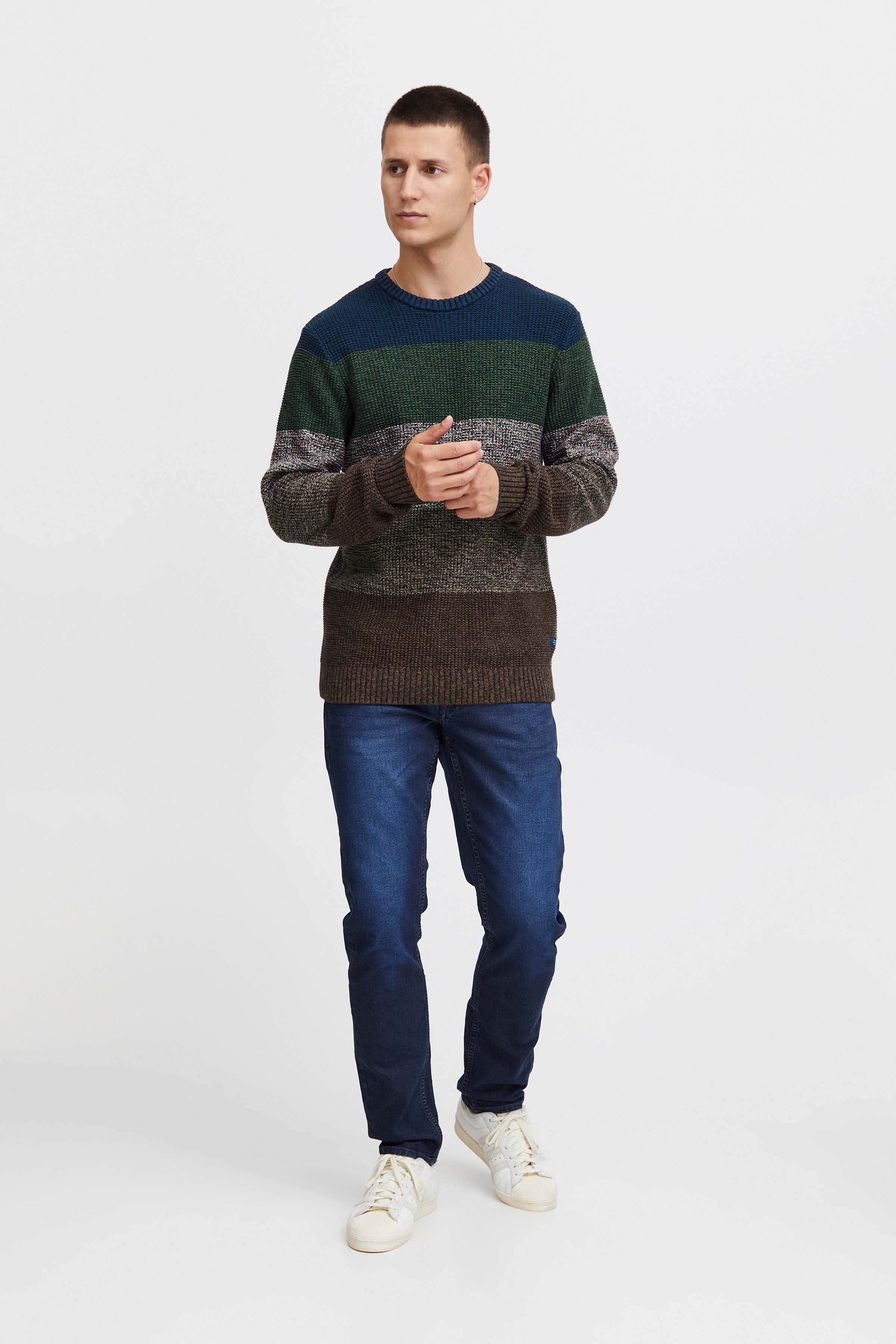 Knitted pullover LOOKBOOK FRONT 20716092-194024