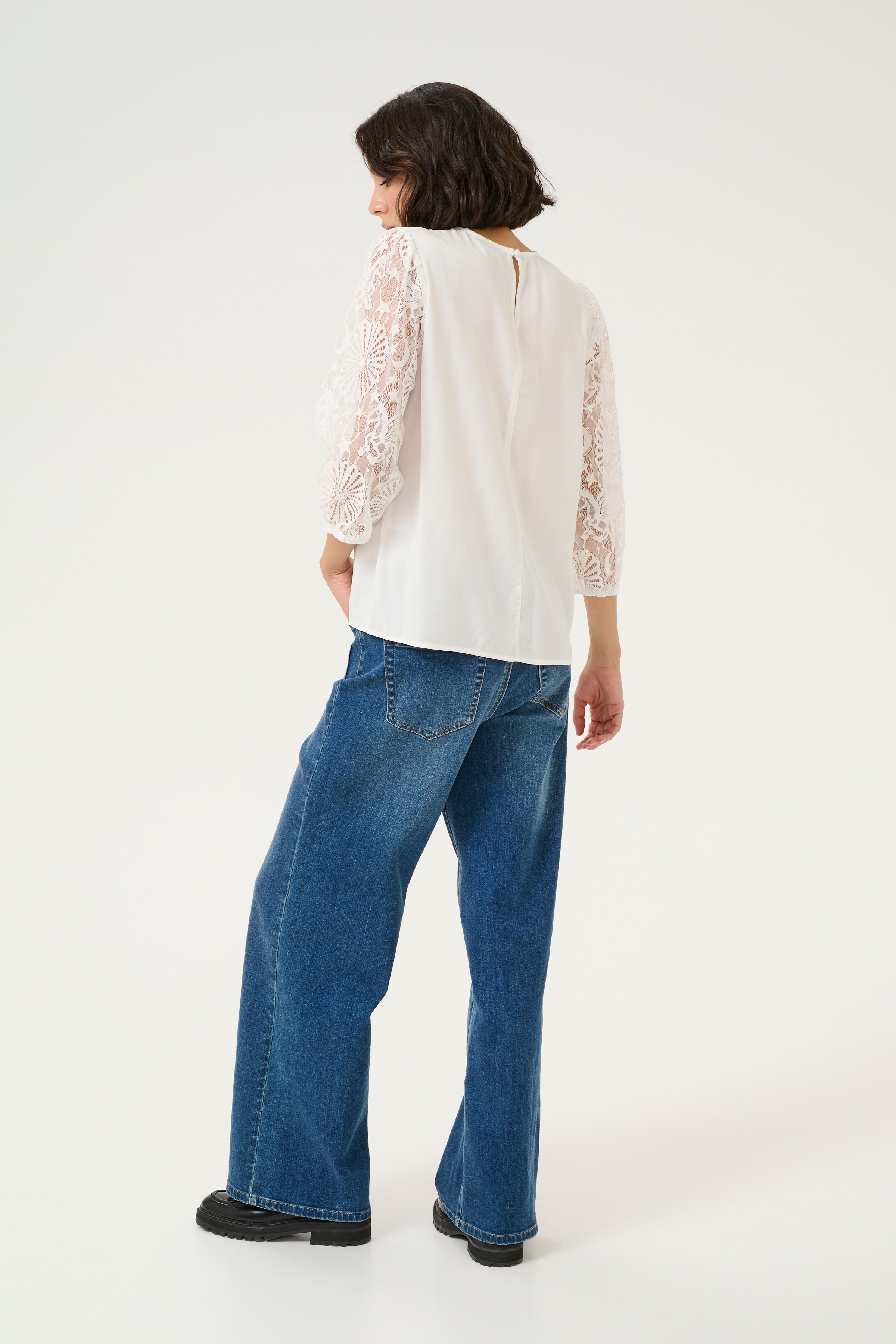 KAemilia Blondebluse LOOKBOOK BACK 10509343-110602