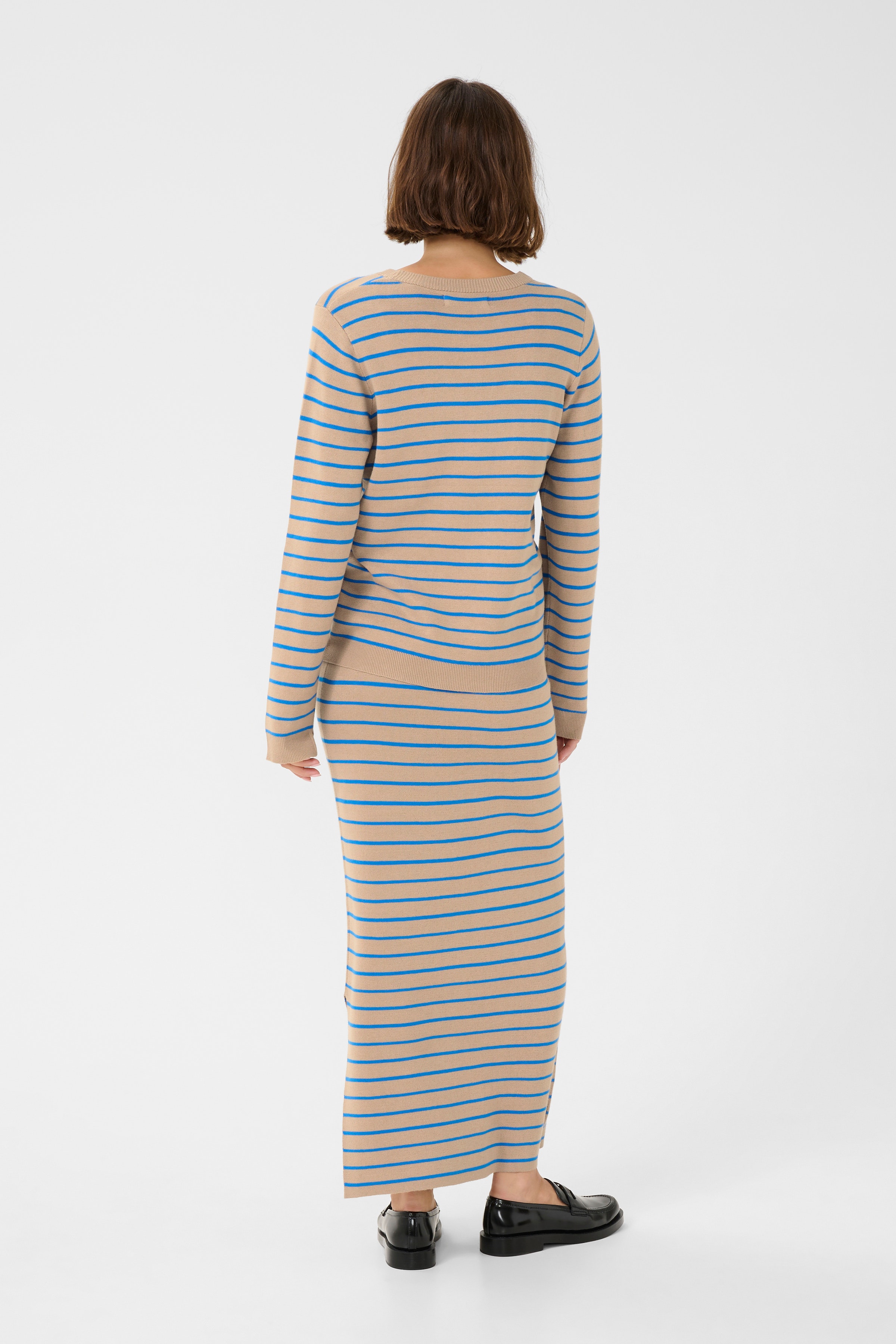 CUebba Pullover LOOKBOOK BACK 50111975-107833