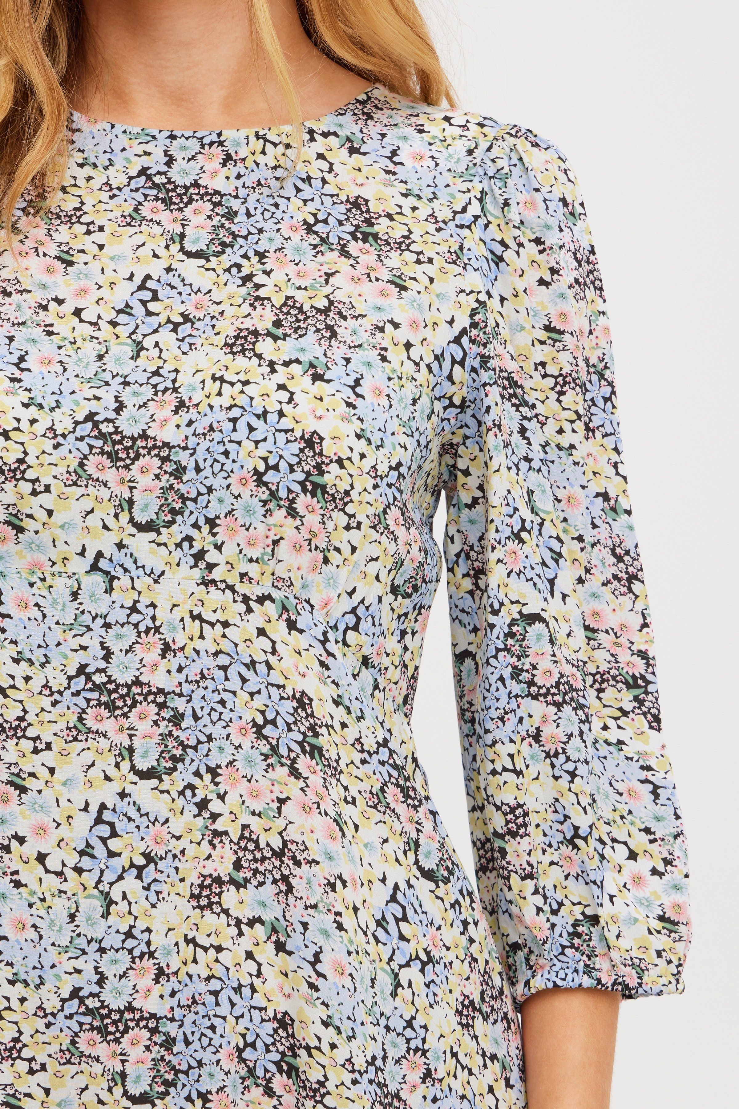 PZNELLY Kjole LOOKBOOK DETAIL 50208111-203252