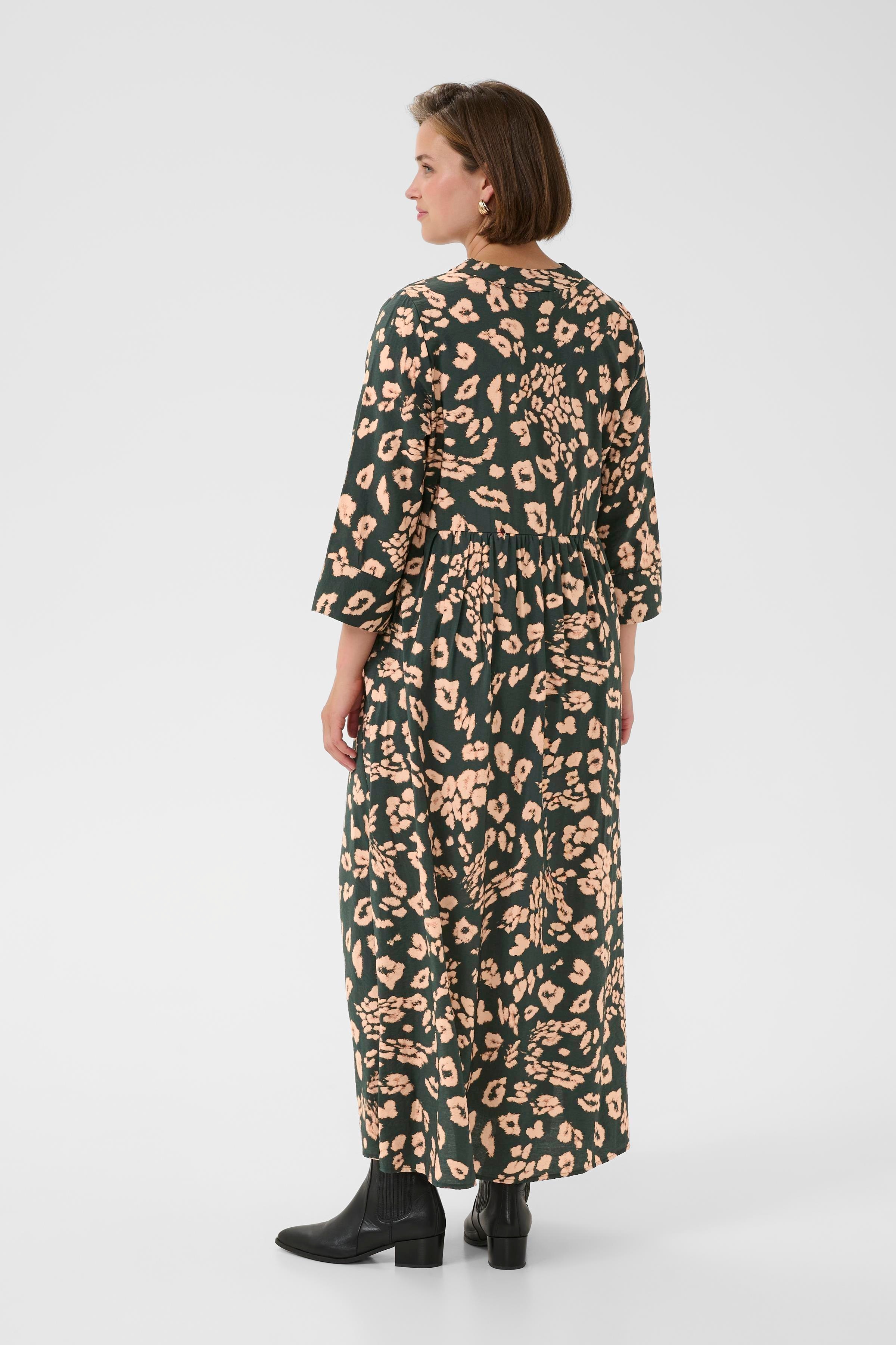 BPiris Kleid LOOKBOOK BACK 40200061-108689