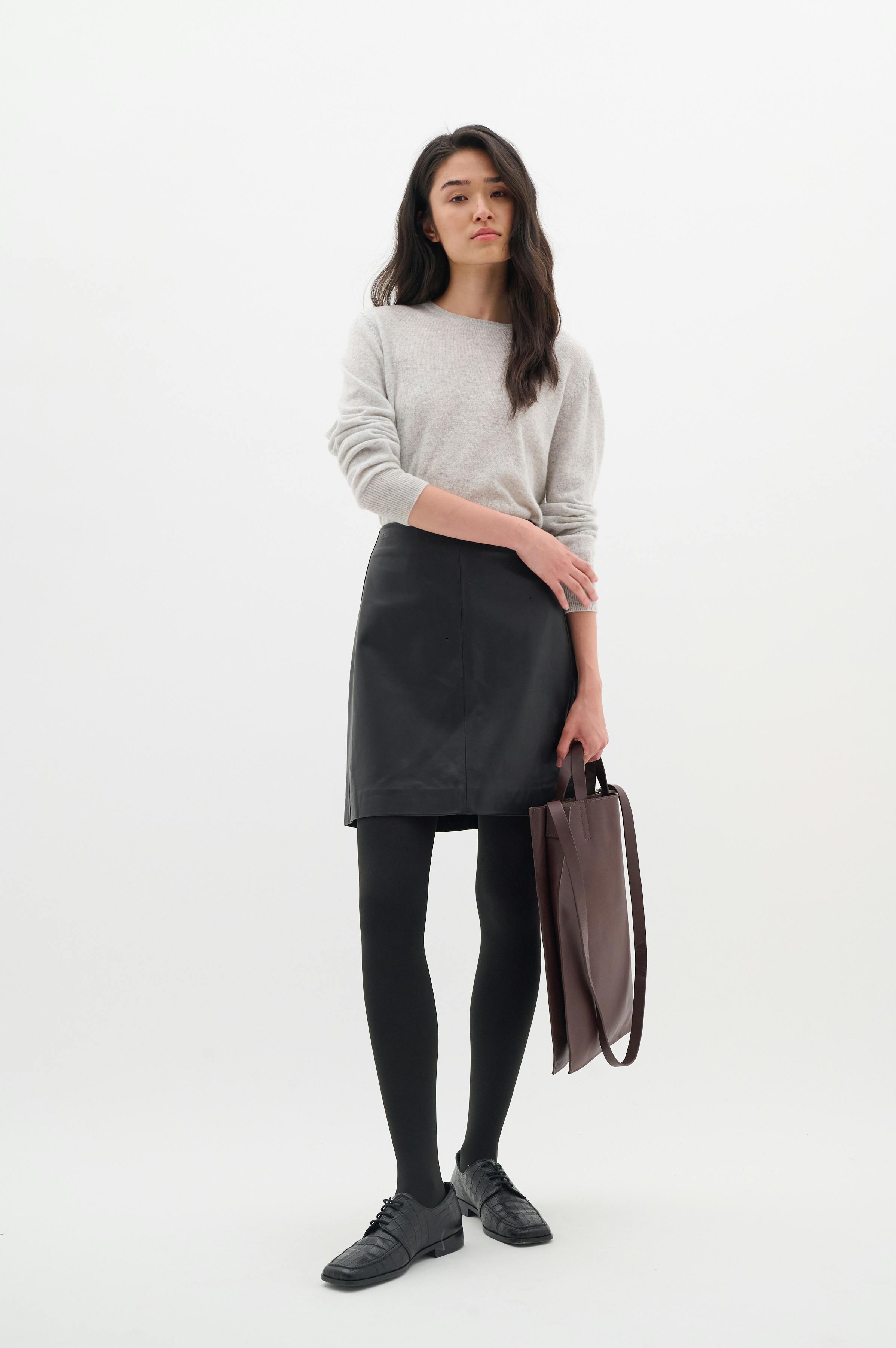 LestherIW Skirt LOOKBOOK FRONT 30110111-194008