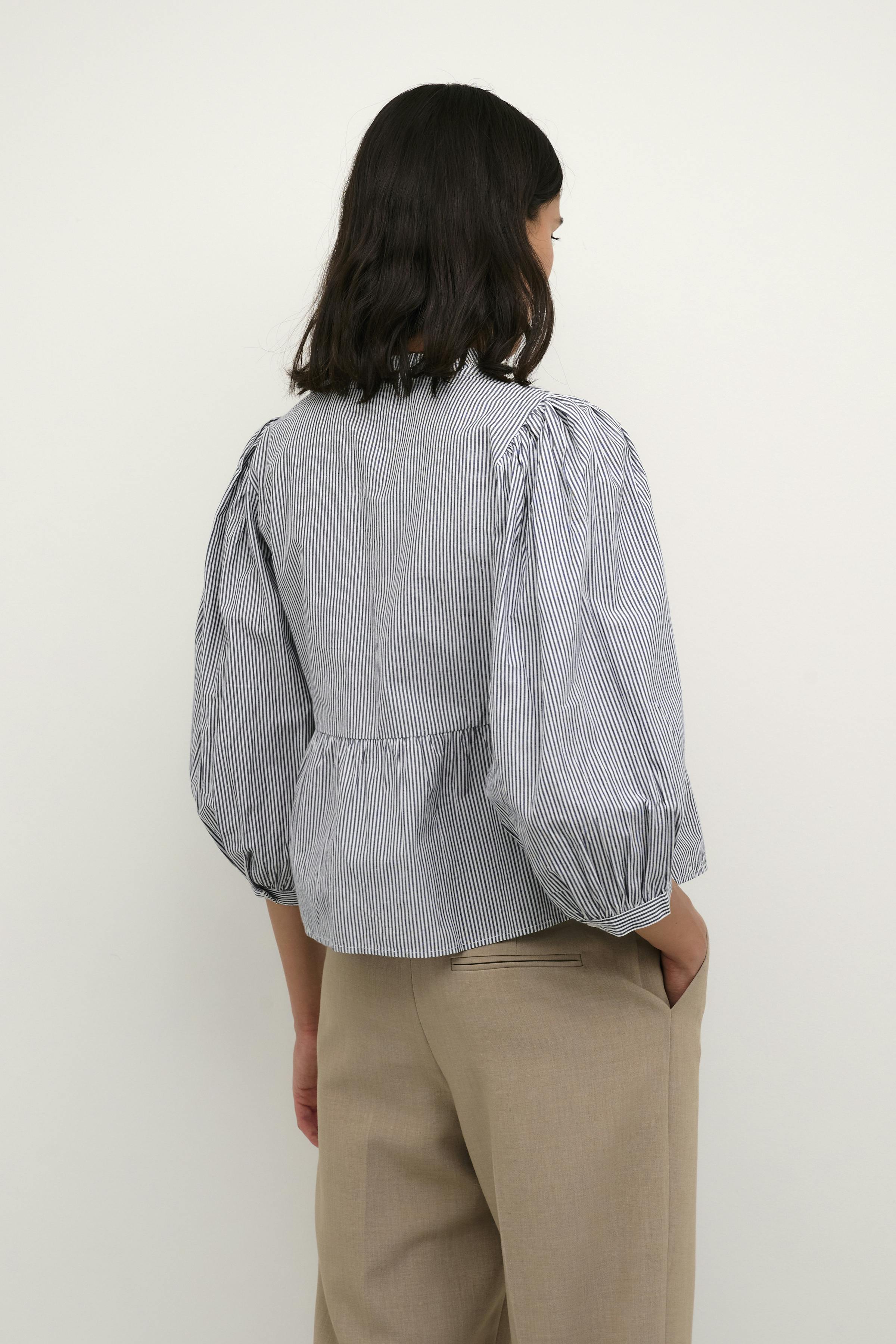 NetteKB Blouse LOOKBOOK BACK 10104881-194008