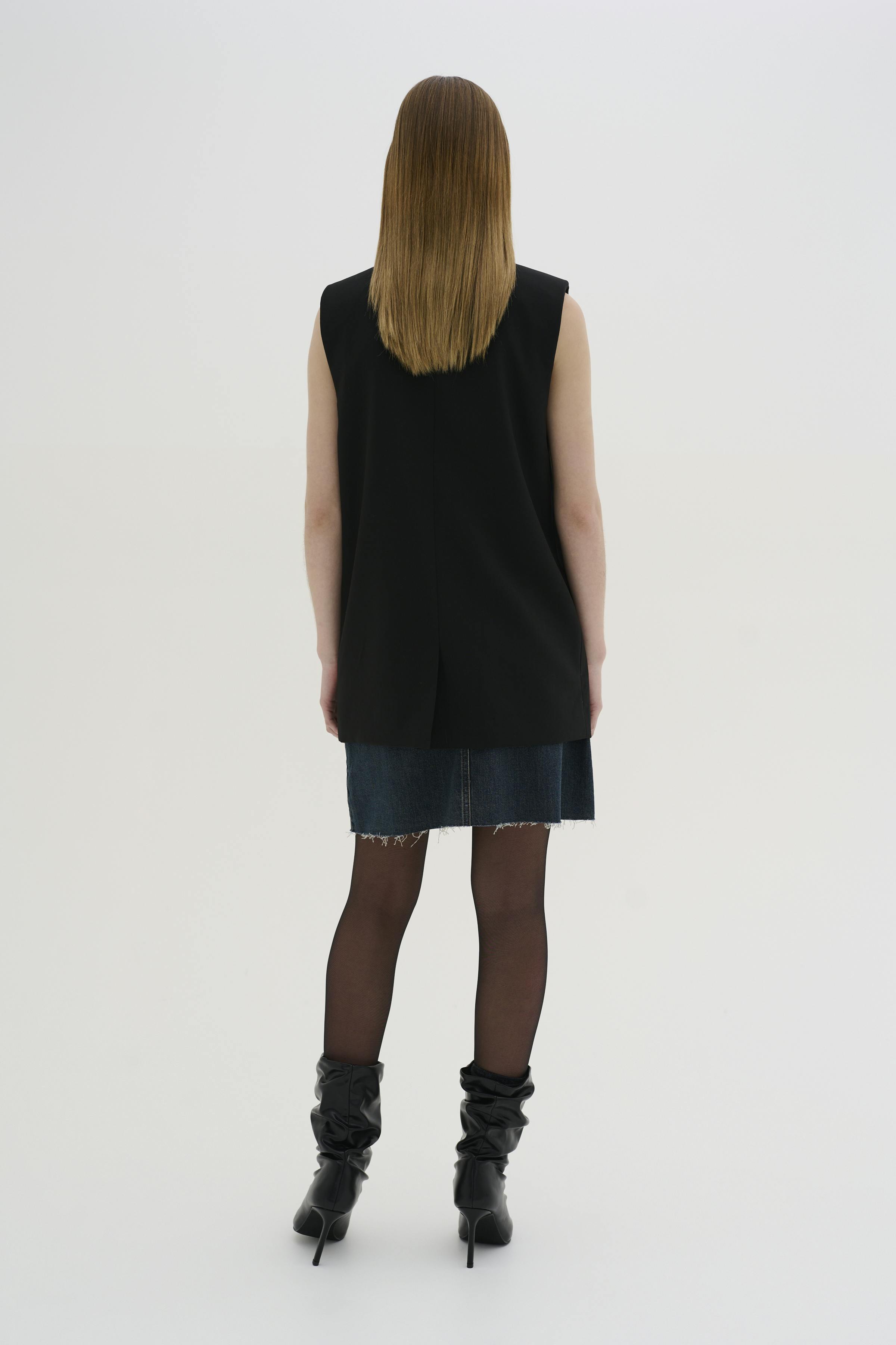 MilanMW Vest LOOKBOOK BACK 10704872-100031