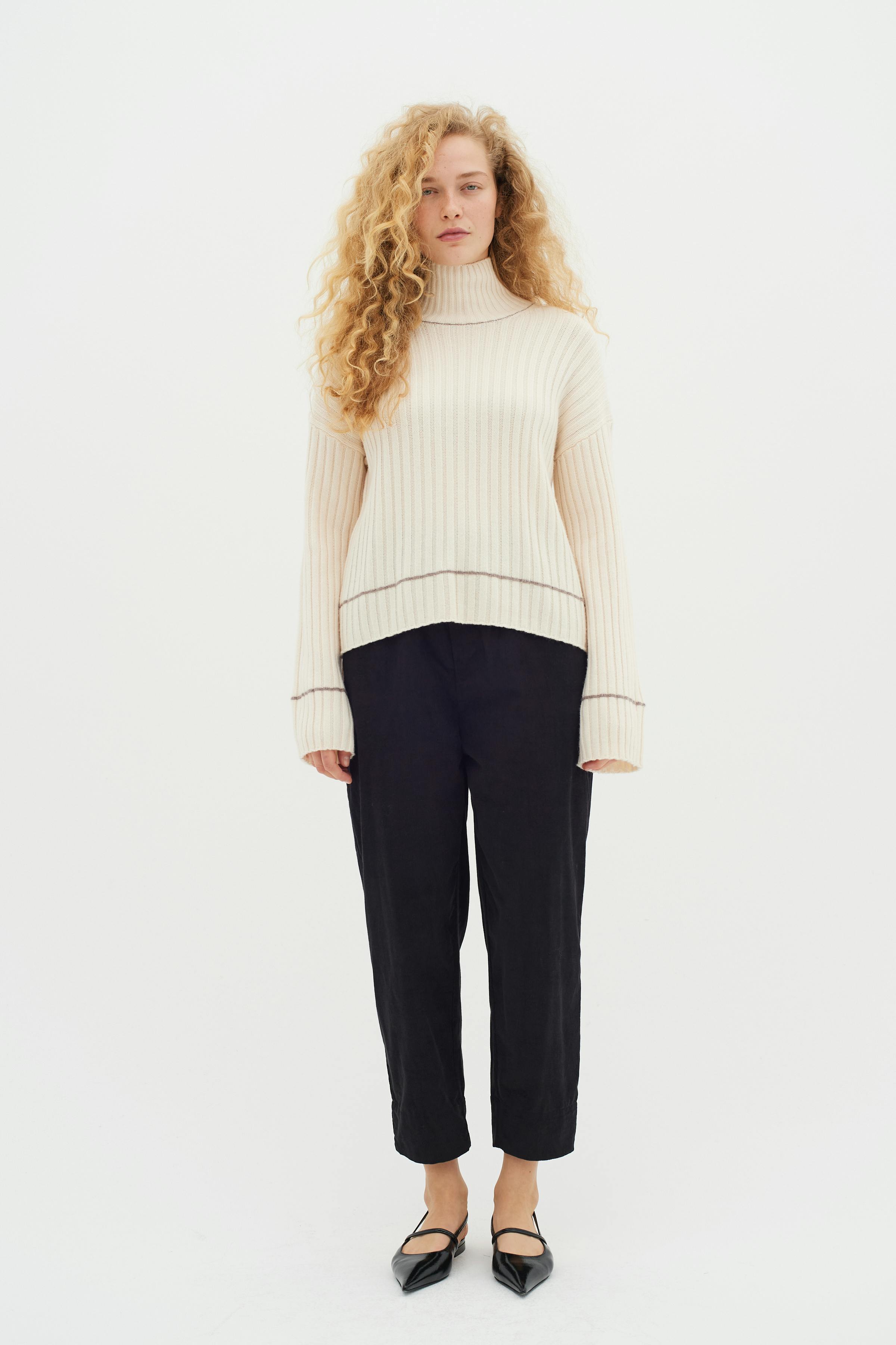 OlympioIW Highneck Pullover LOOKBOOK FRONT 30108974-1206011