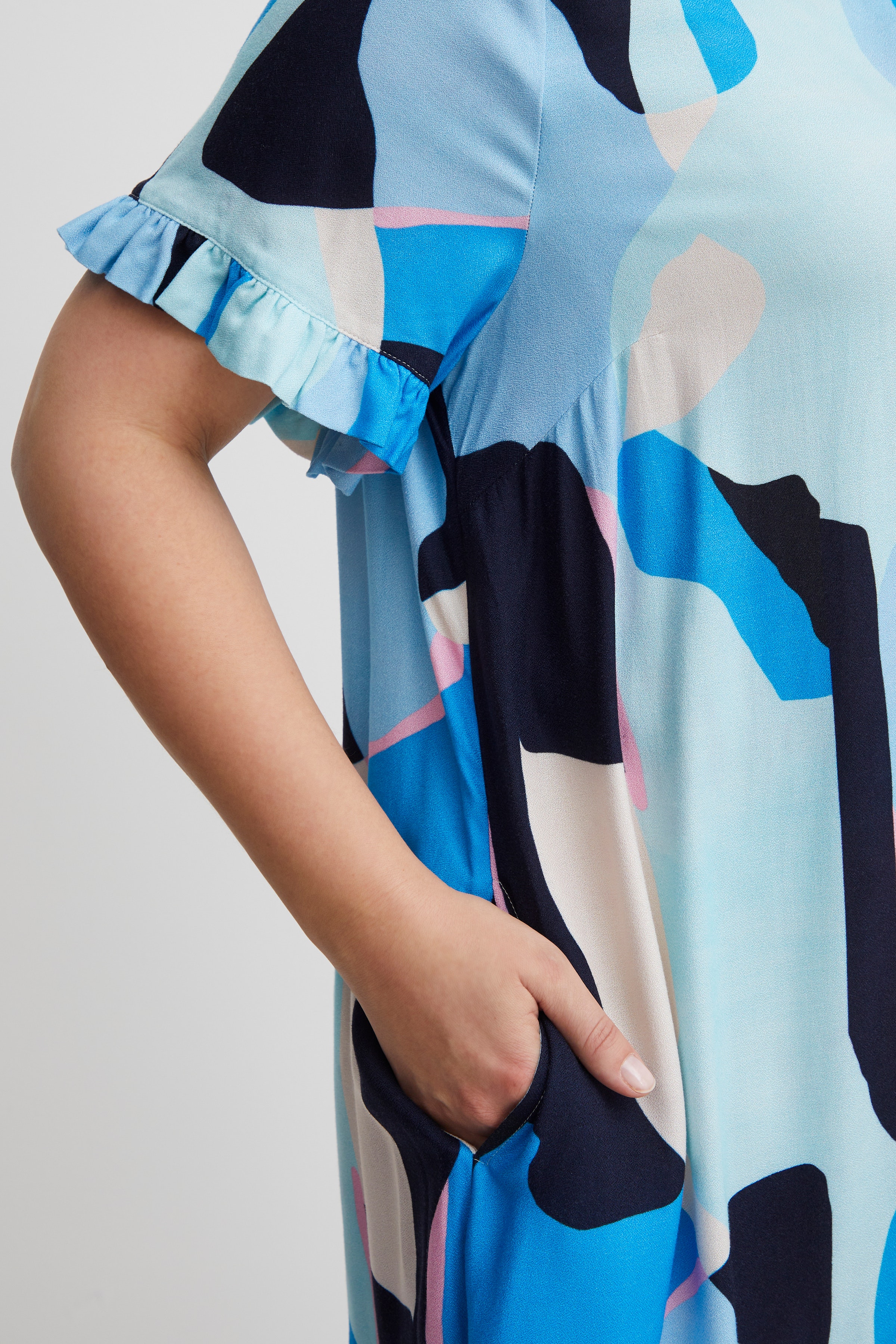 FPBLOCK Tunic LOOKBOOK DETAIL 20612303-202103