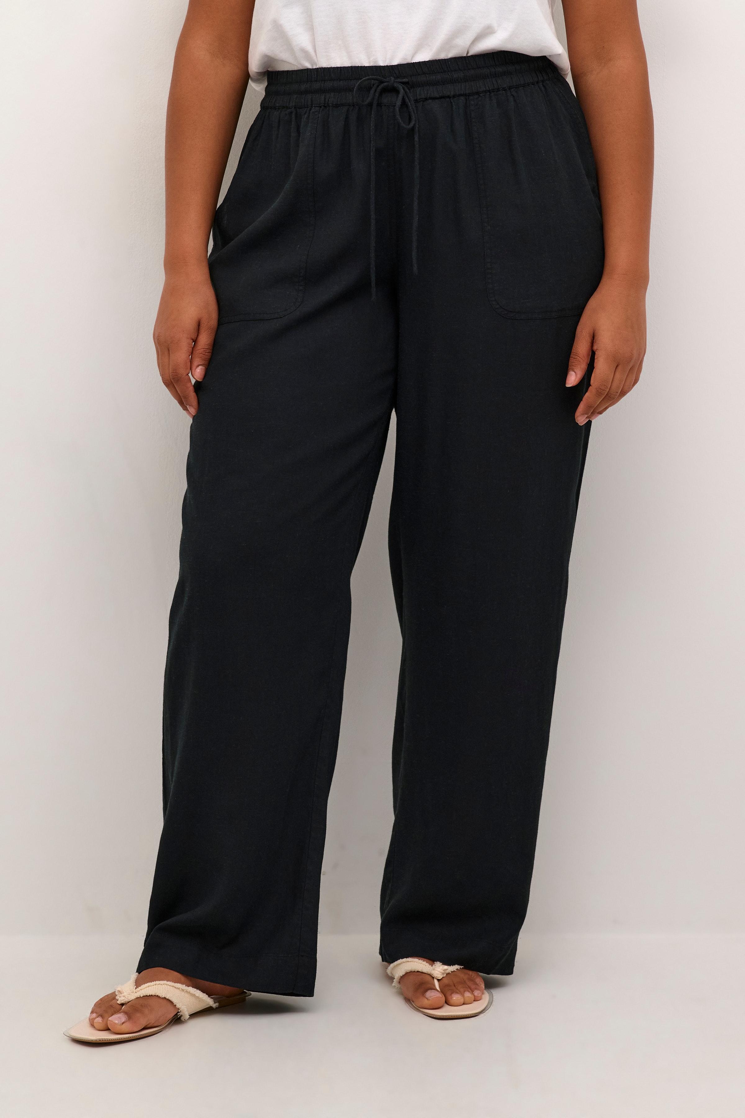 KCmille Trousers LOOKBOOK FRONT 10582220-100121