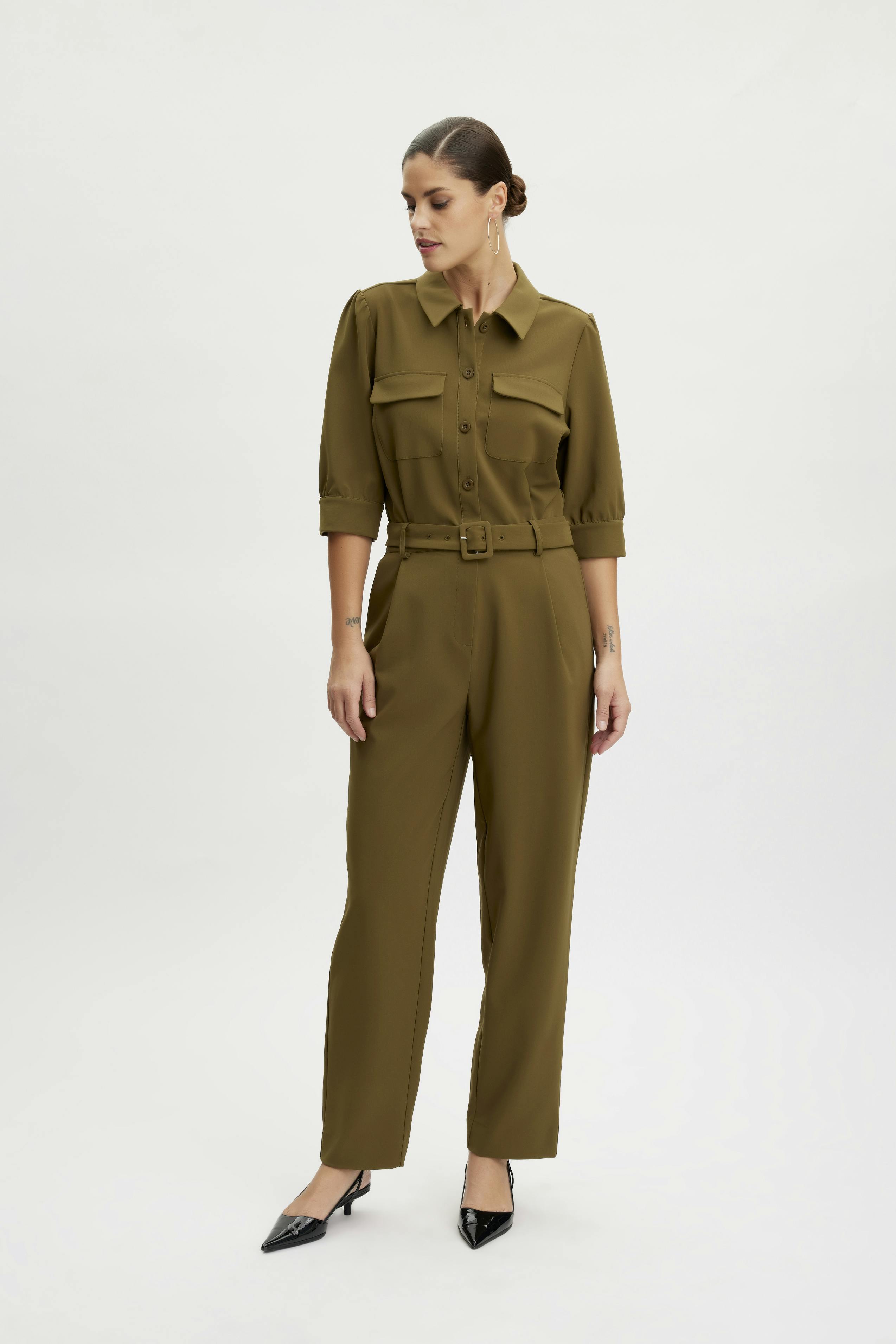 JoelleGZ Overall LOOKBOOK FRONT 10907501-190516