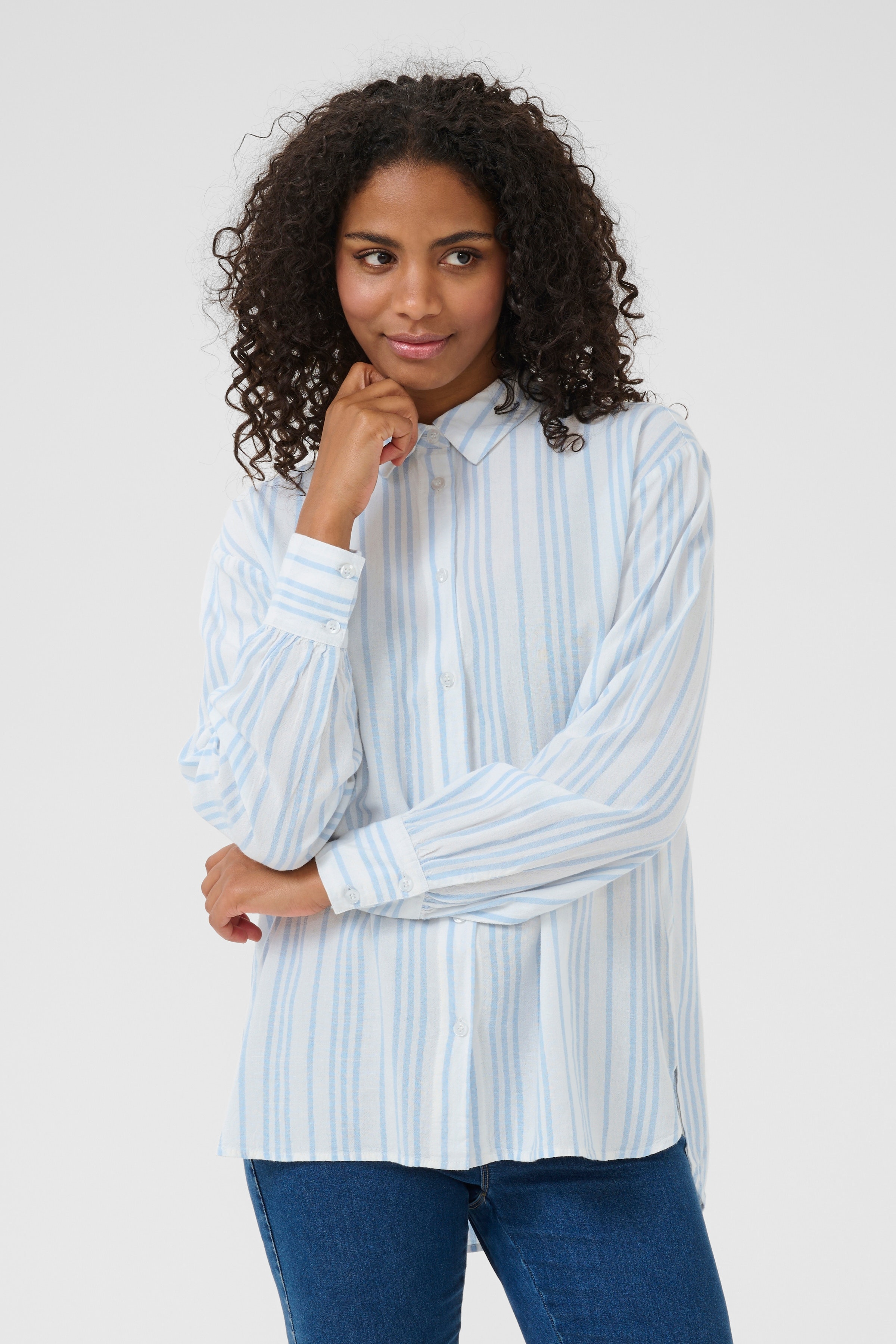 KAmilia Skjorte LOOKBOOK FRONT 10510255-107740