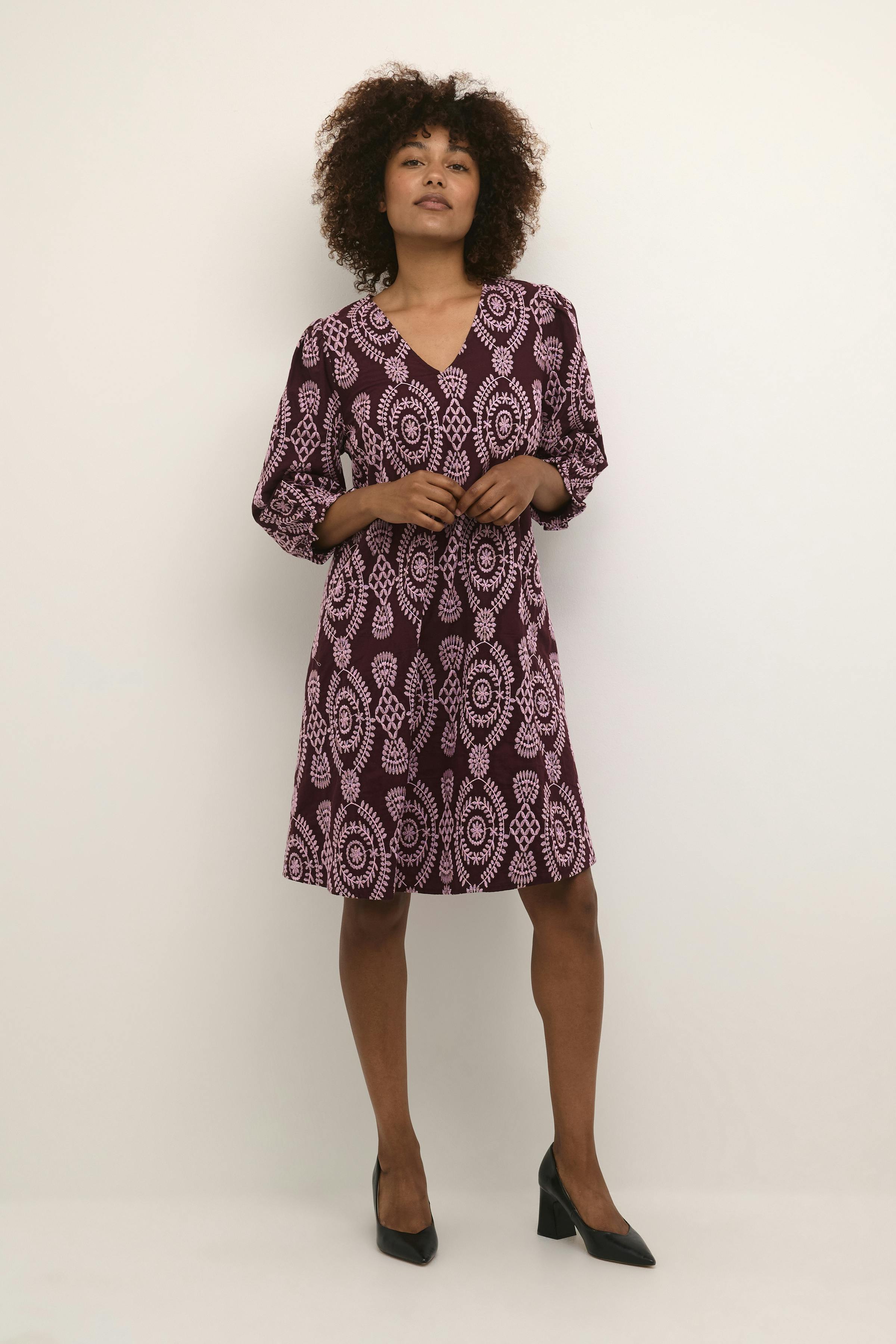 CUtia Dress with embroidery LOOKBOOK FRONT 50109438-192118