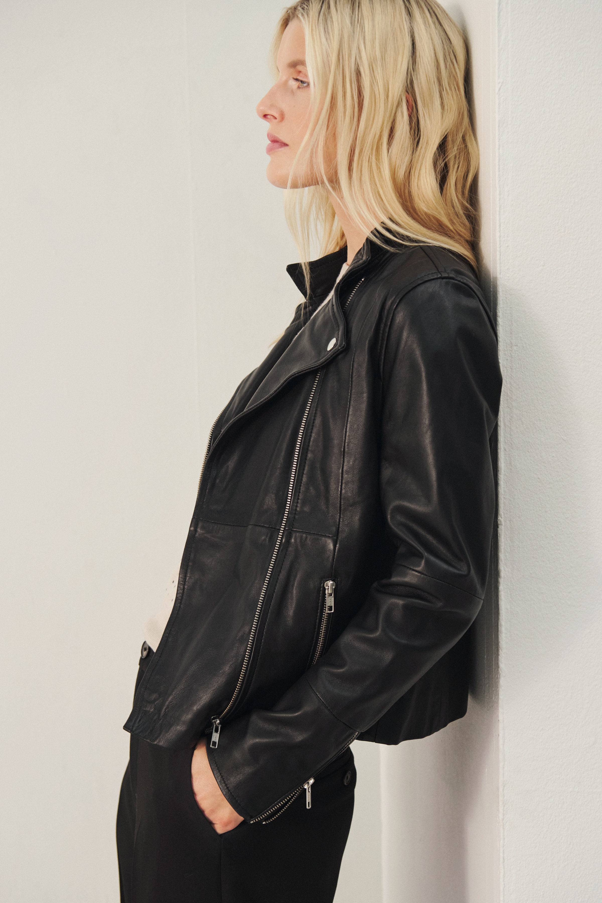 FrancesPW Ytterplagg LOCATION NONE 30305718-194008