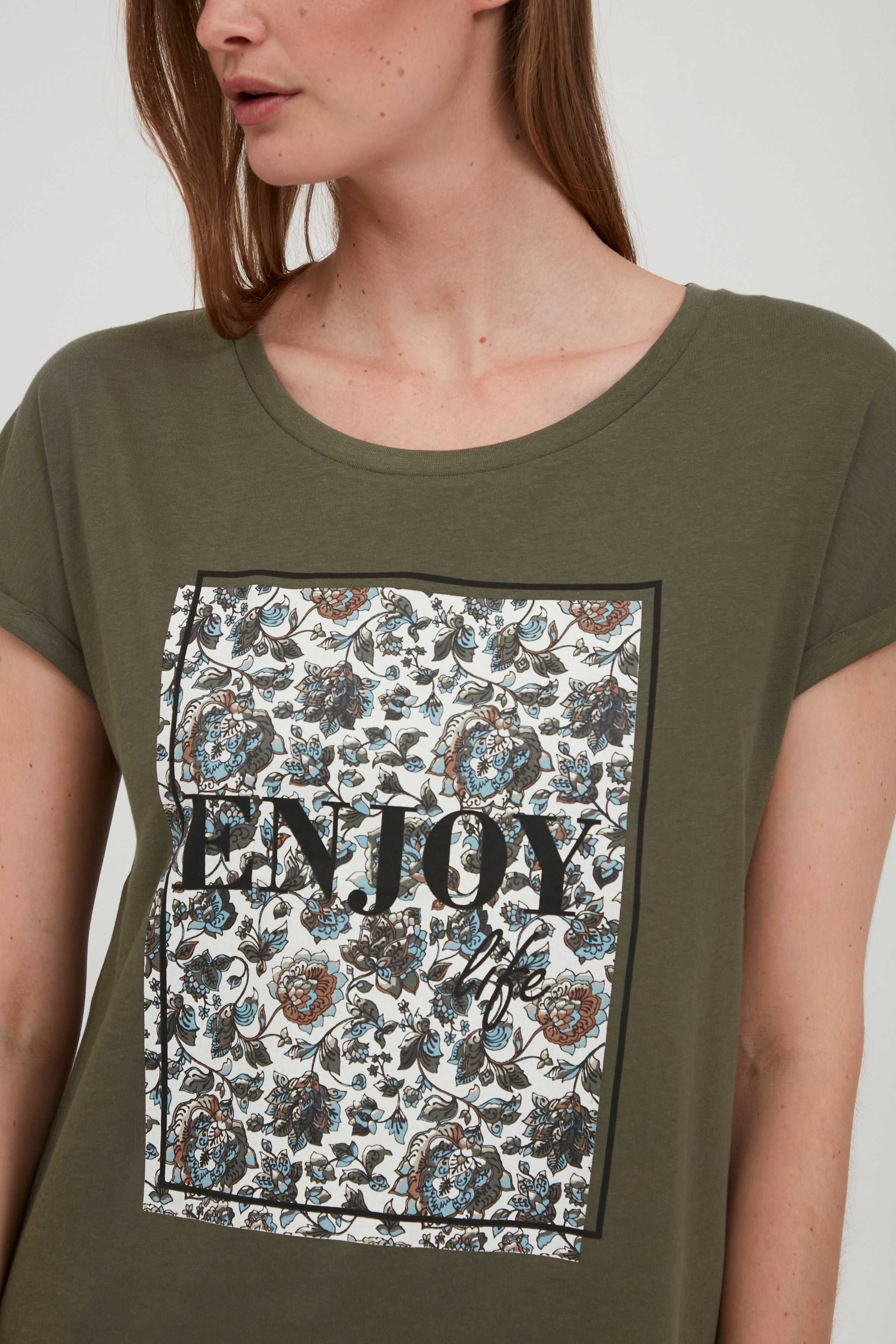 T-shirt LOOKBOOK DETAIL 20609552-180515