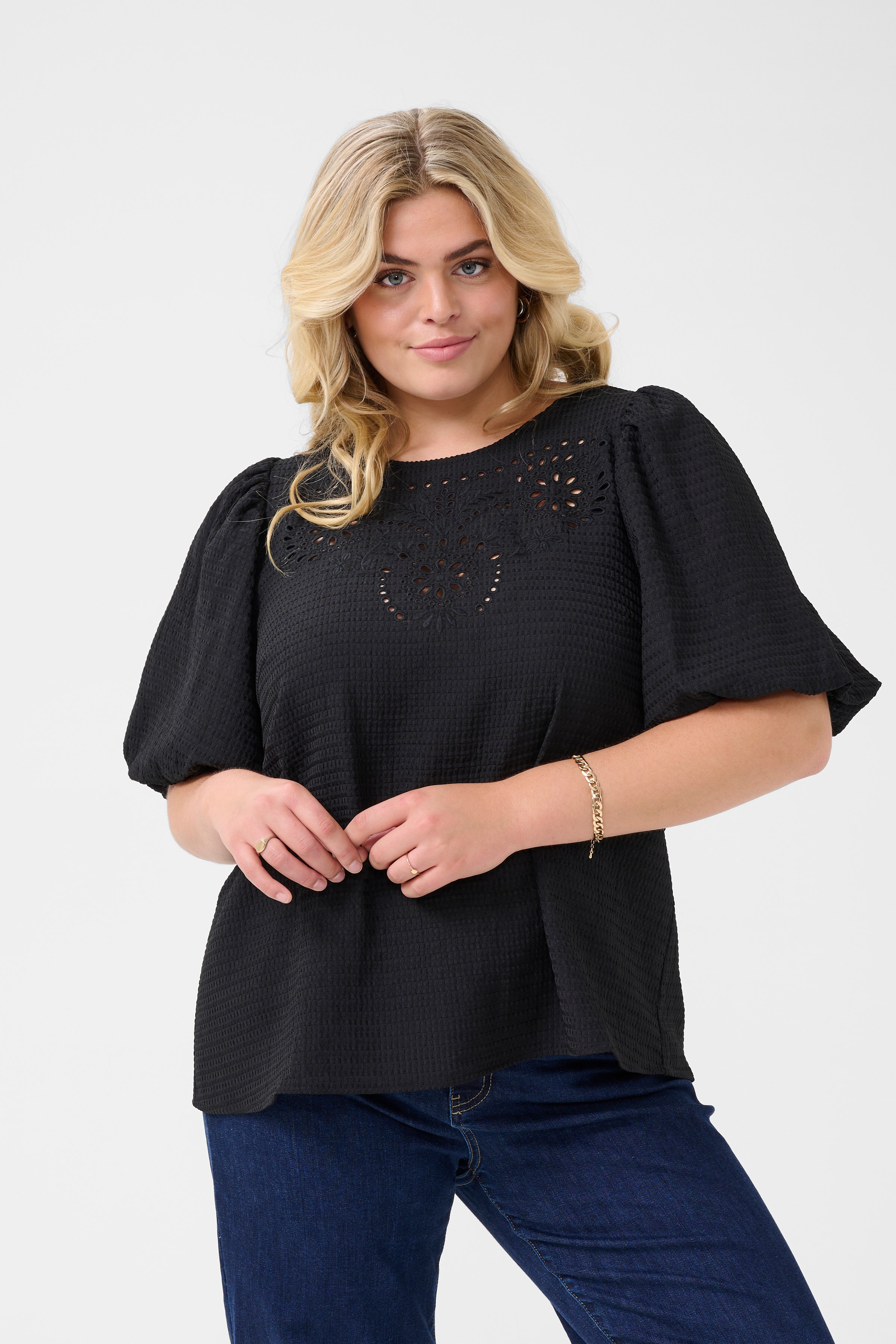 KCmelana Bluse LOOKBOOK FRONT 10583450-100121