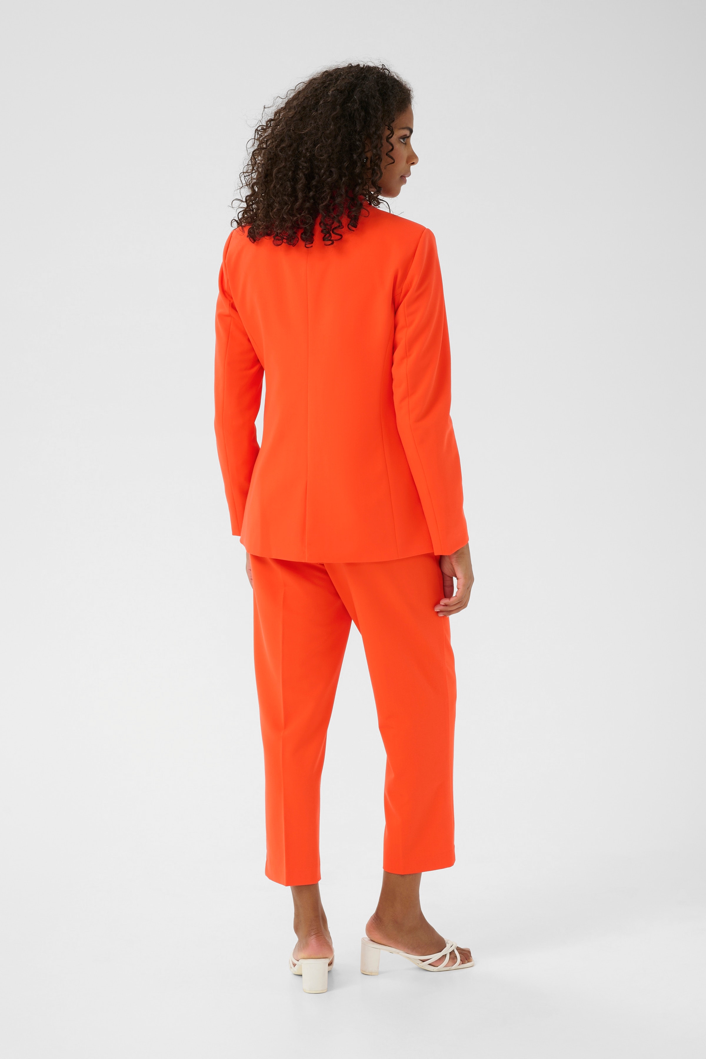 KAsakura Blazer LOOKBOOK BACK 10506684-171558