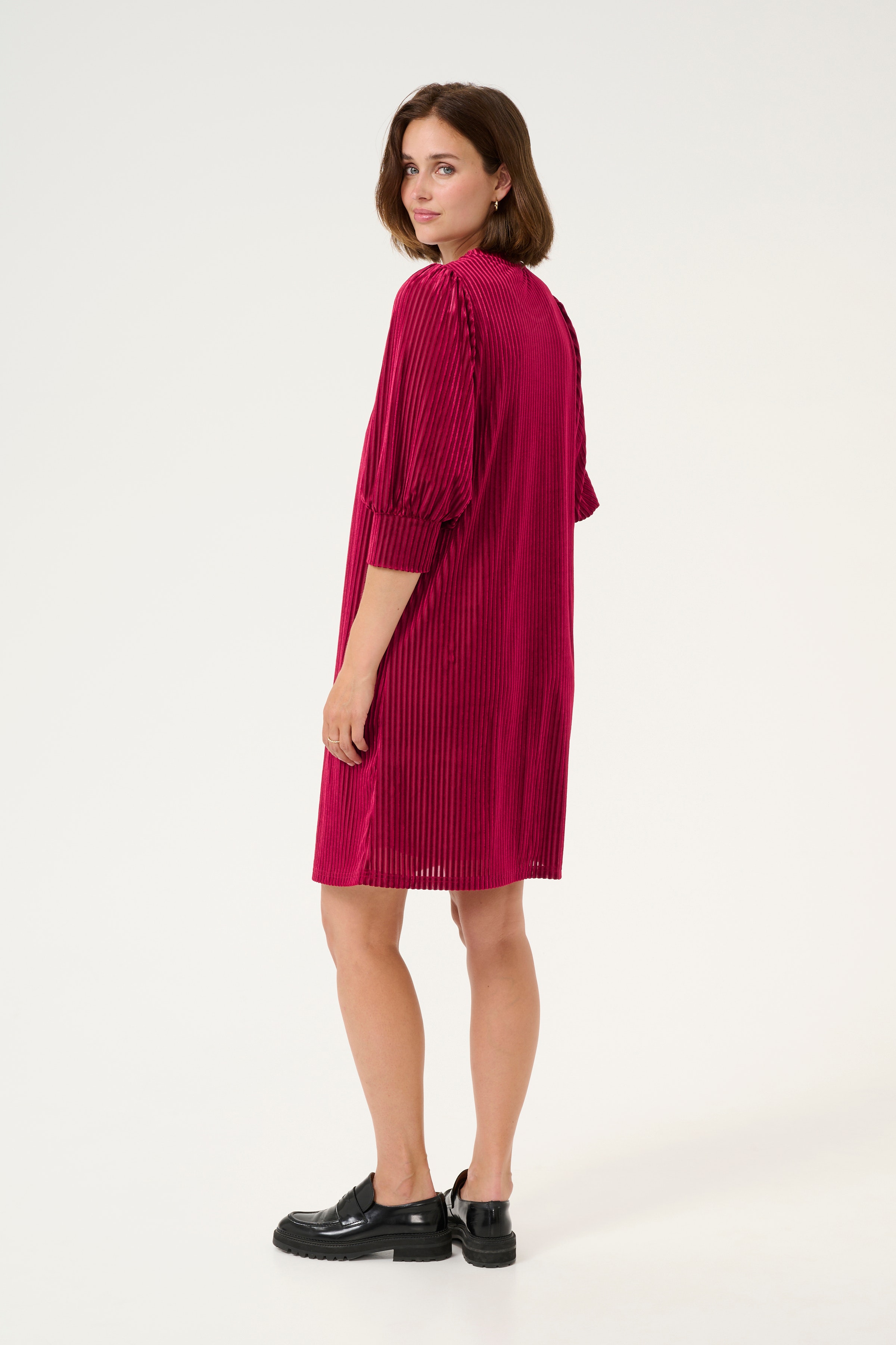 KAcaca Kjole LOOKBOOK BACK 10509795-106907