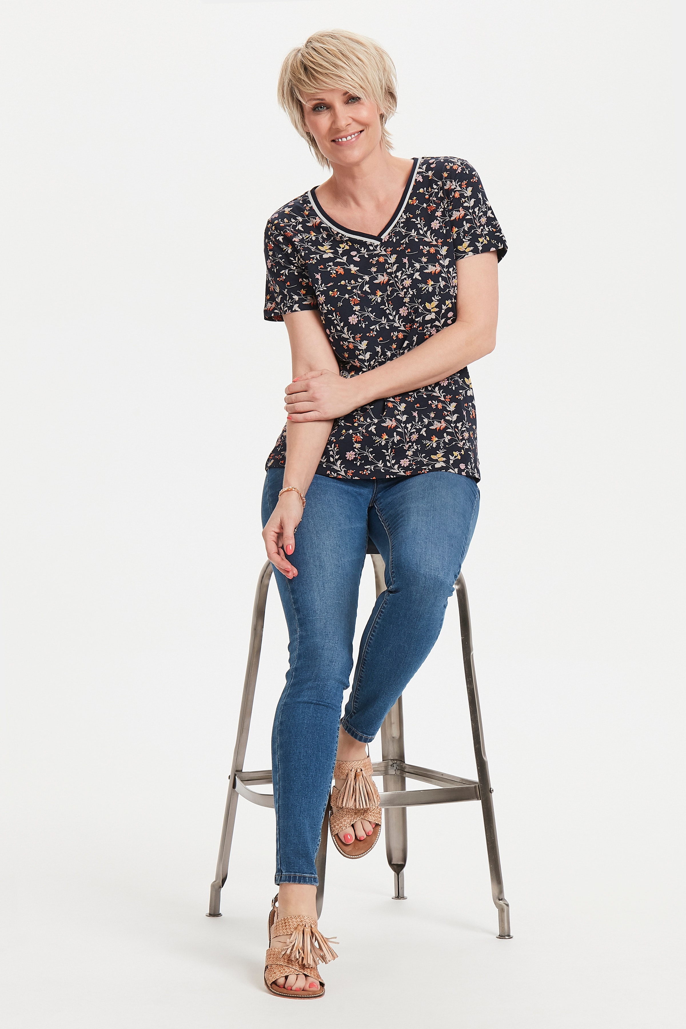 Kortärmad T-shirt LOOKBOOK FRONT 20605616-69455