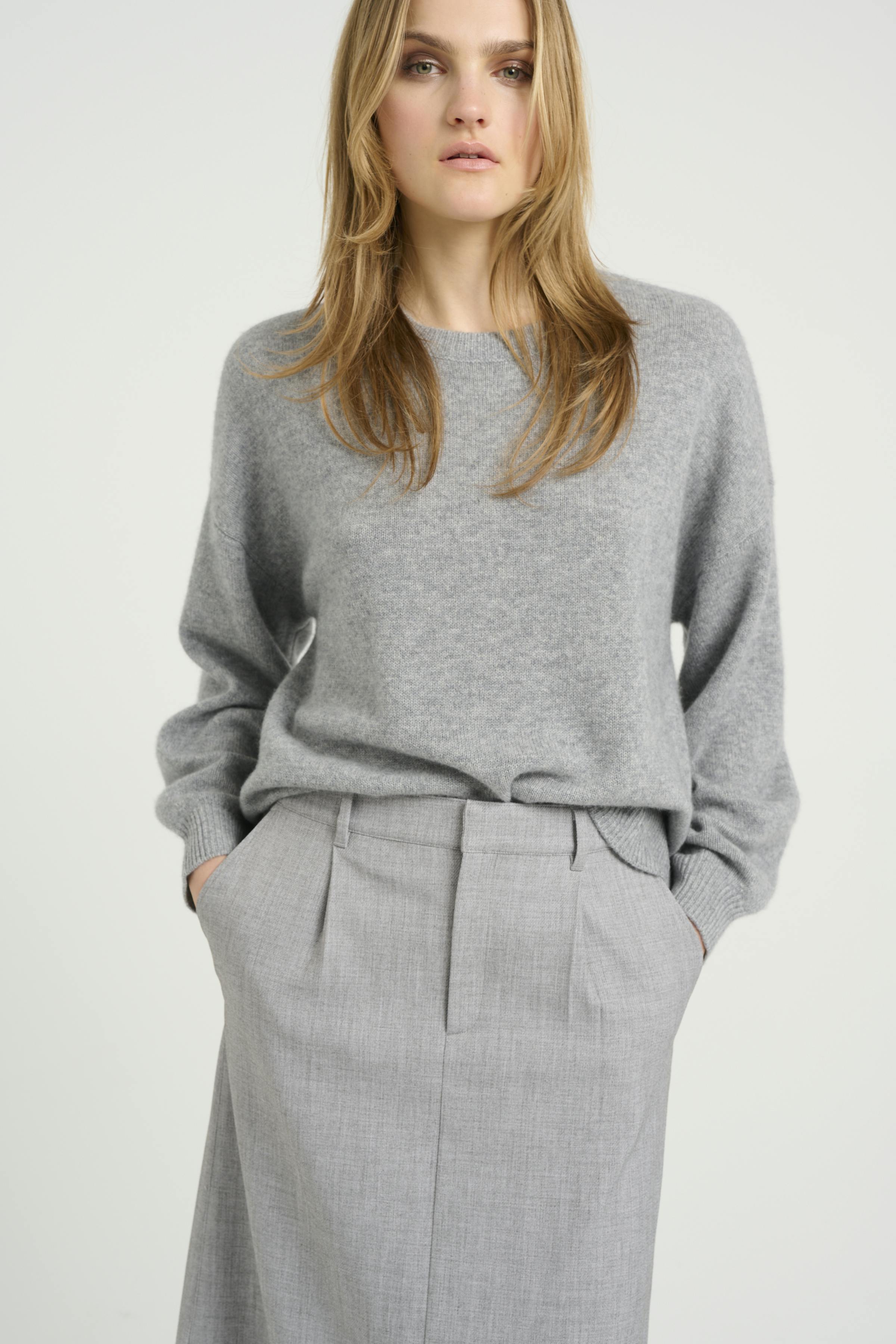 CasiaGZ Cashmere Pullover LOOKBOOK FRONT 10909852-107227