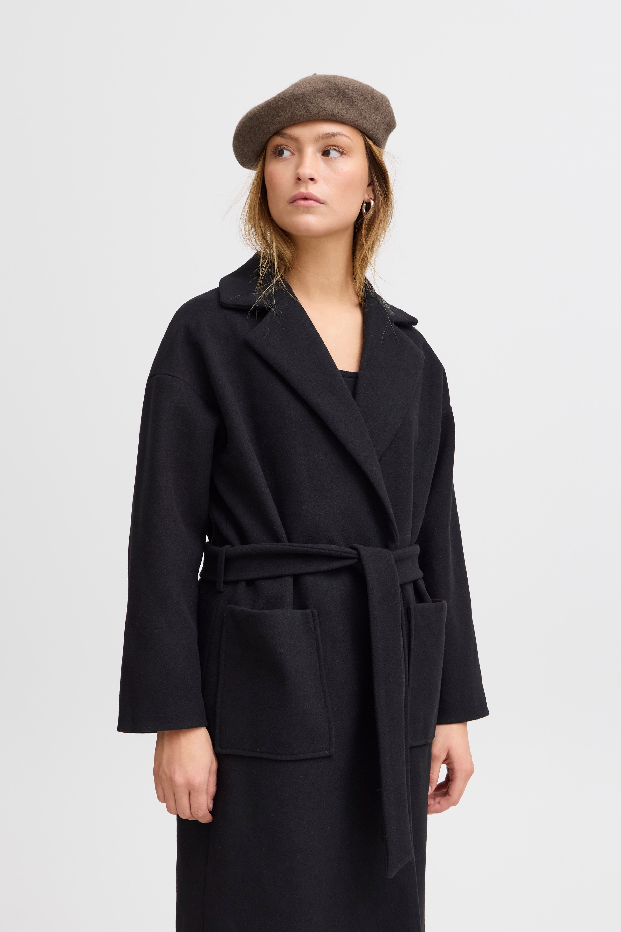 IAALICE Hatt LOOKBOOK FRONT 20115311-171212
