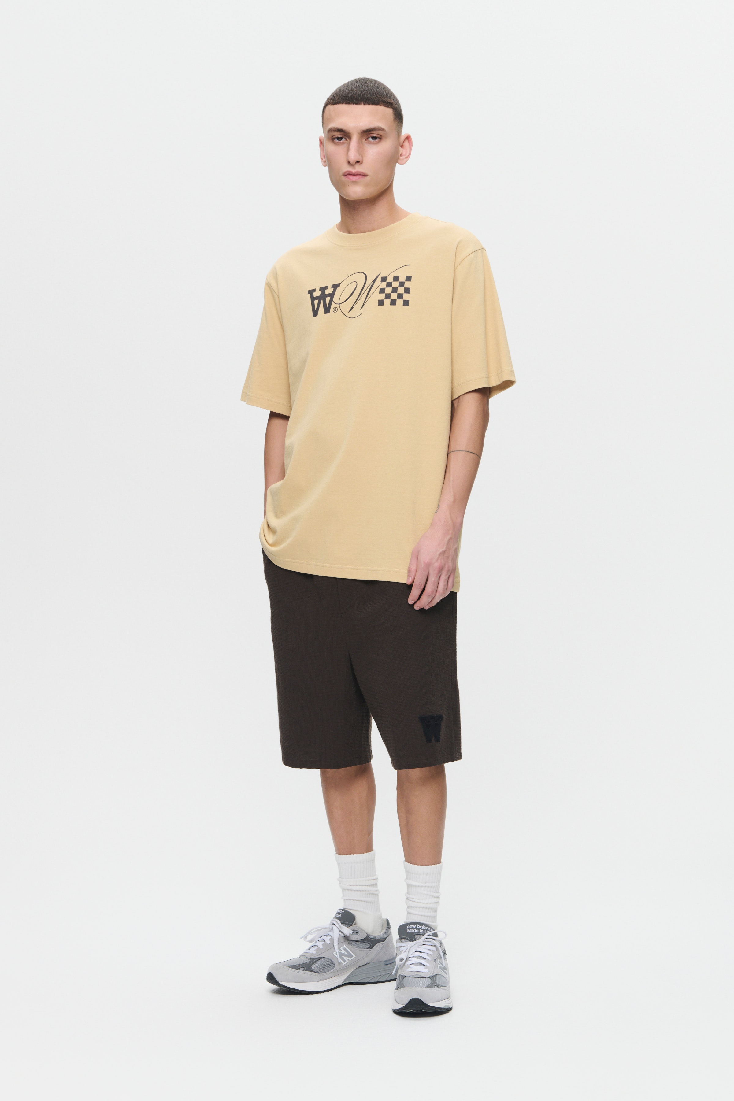 WWAce Signature T-shirt LOOKBOOK FRONT 30250070-160920