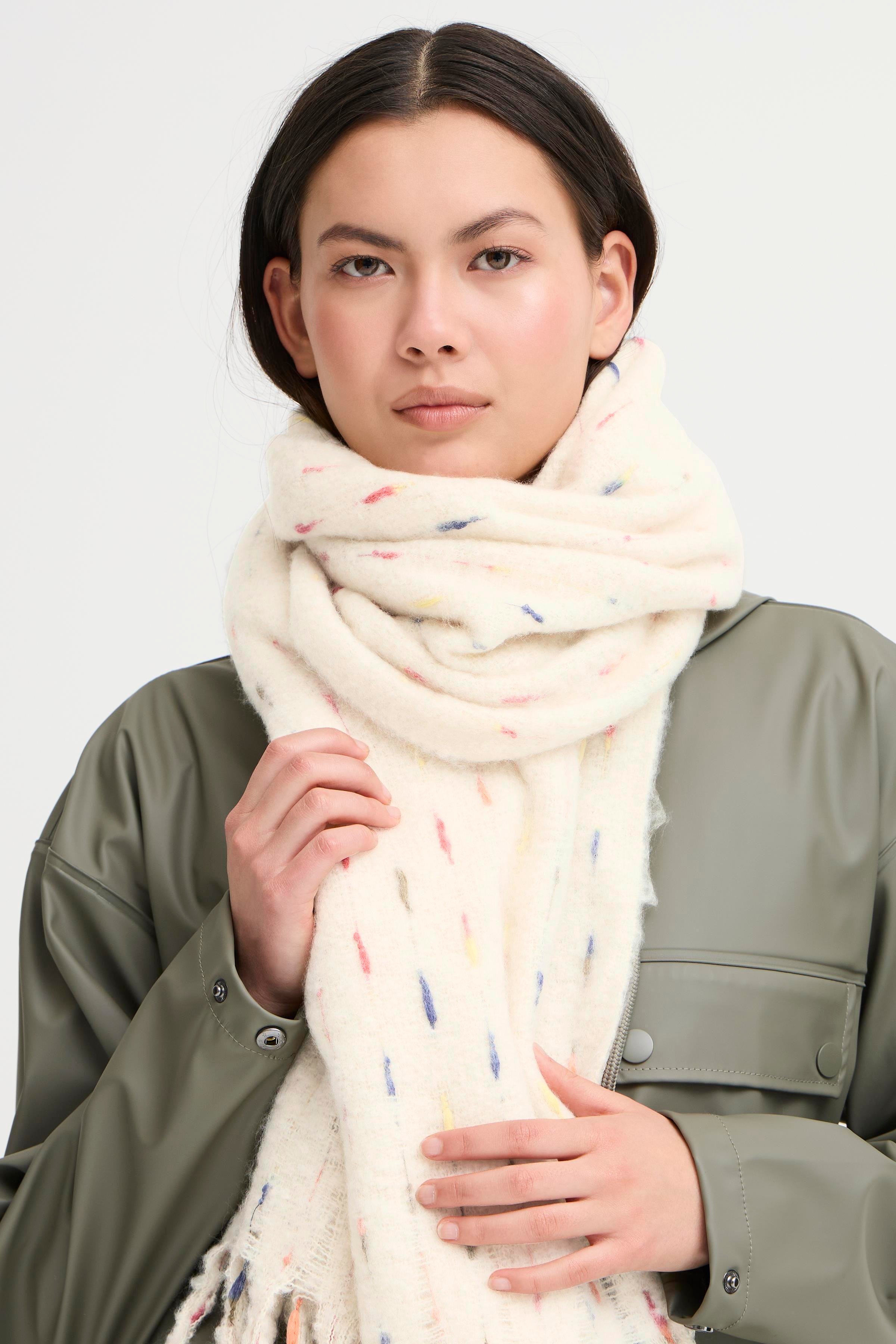 IALAERE Scarf LOOKBOOK FRONT 20124388-124301